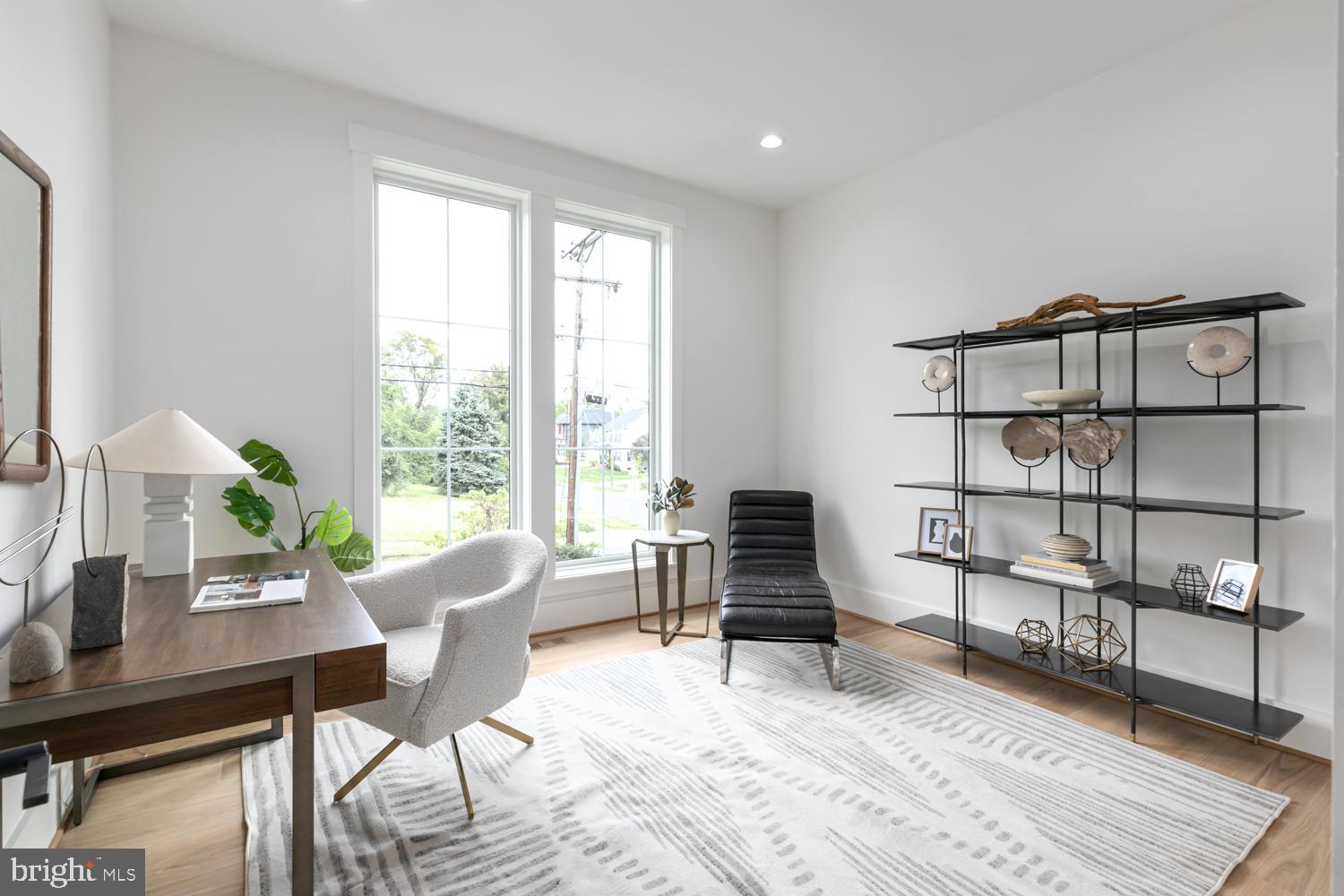 KENT GARDENS - Residential