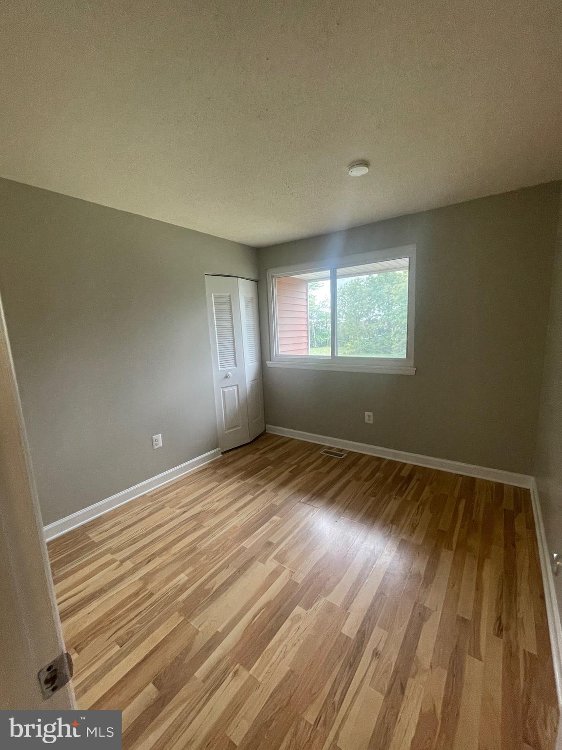 COUNTRYSIDE - Residential Lease