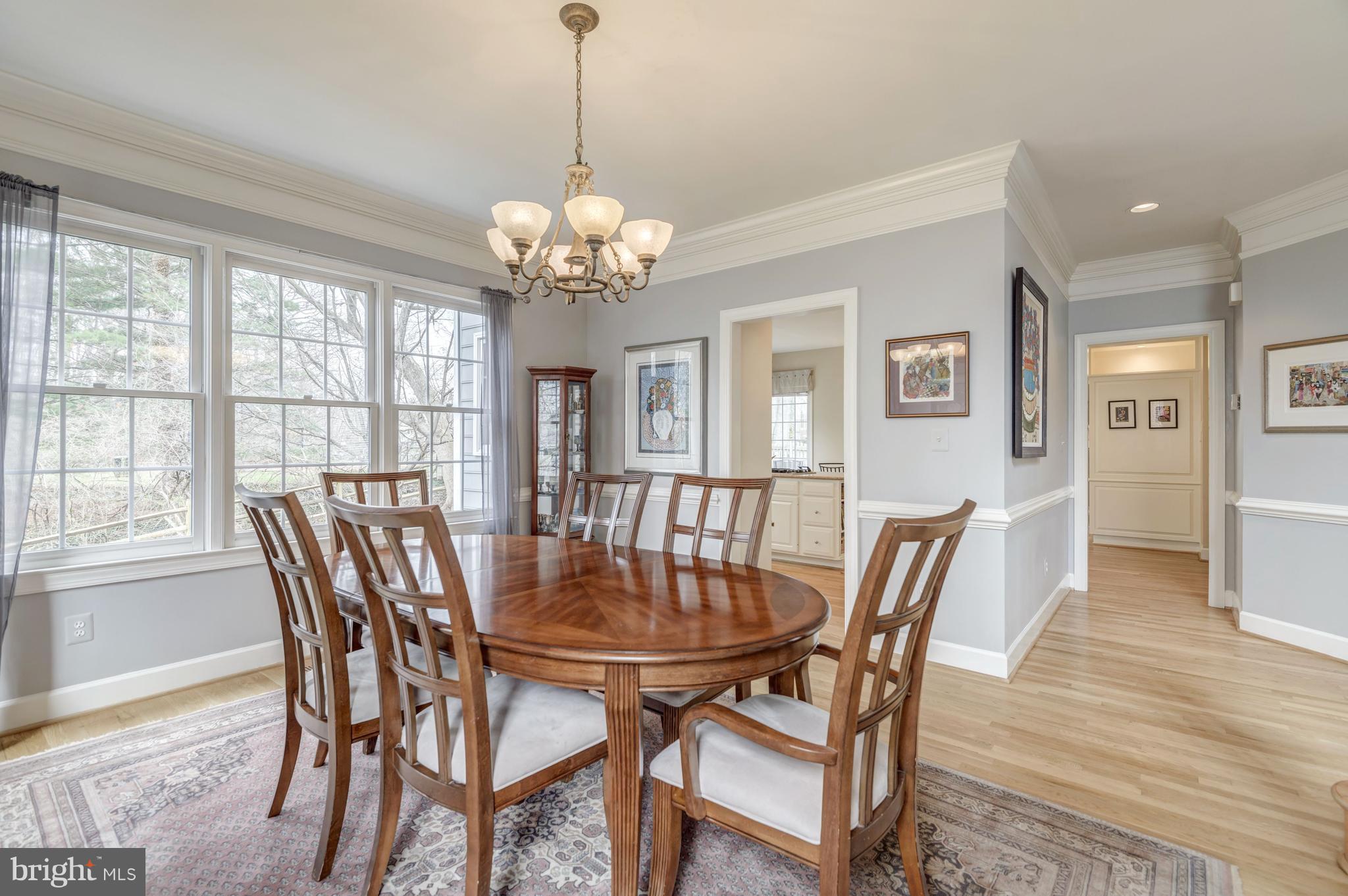 AYRLAWN - Residential