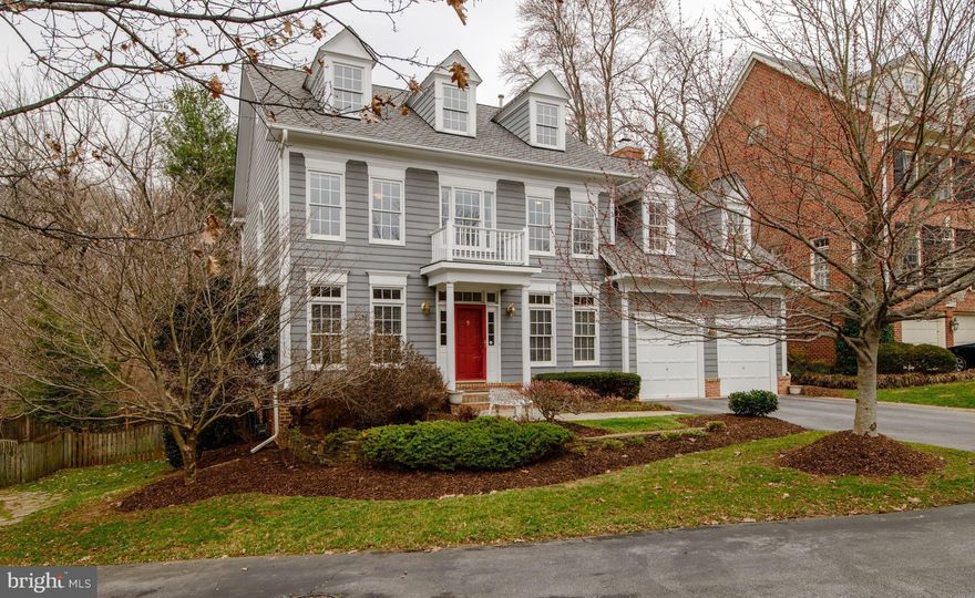 1ofBethesda's 10 best Sts per Beth.Mag! Impeccably maintd Mitchell&Best 5BR3.5BA w/park views, 2car gar.Rr yd bks to Arylawn Pk;Gourmet EIK w/SS appl -SubZero fridge; Study,FR w/fpl & french dr to dk.Master Ste w/2walkin clts.LL with bar, builtins, loads of storage.2nd fl ldry rm. Hdwd flrs,cust builtins, crown mldgs,Walk to dwntwn . Offers due Tues 3/6 at 2pm