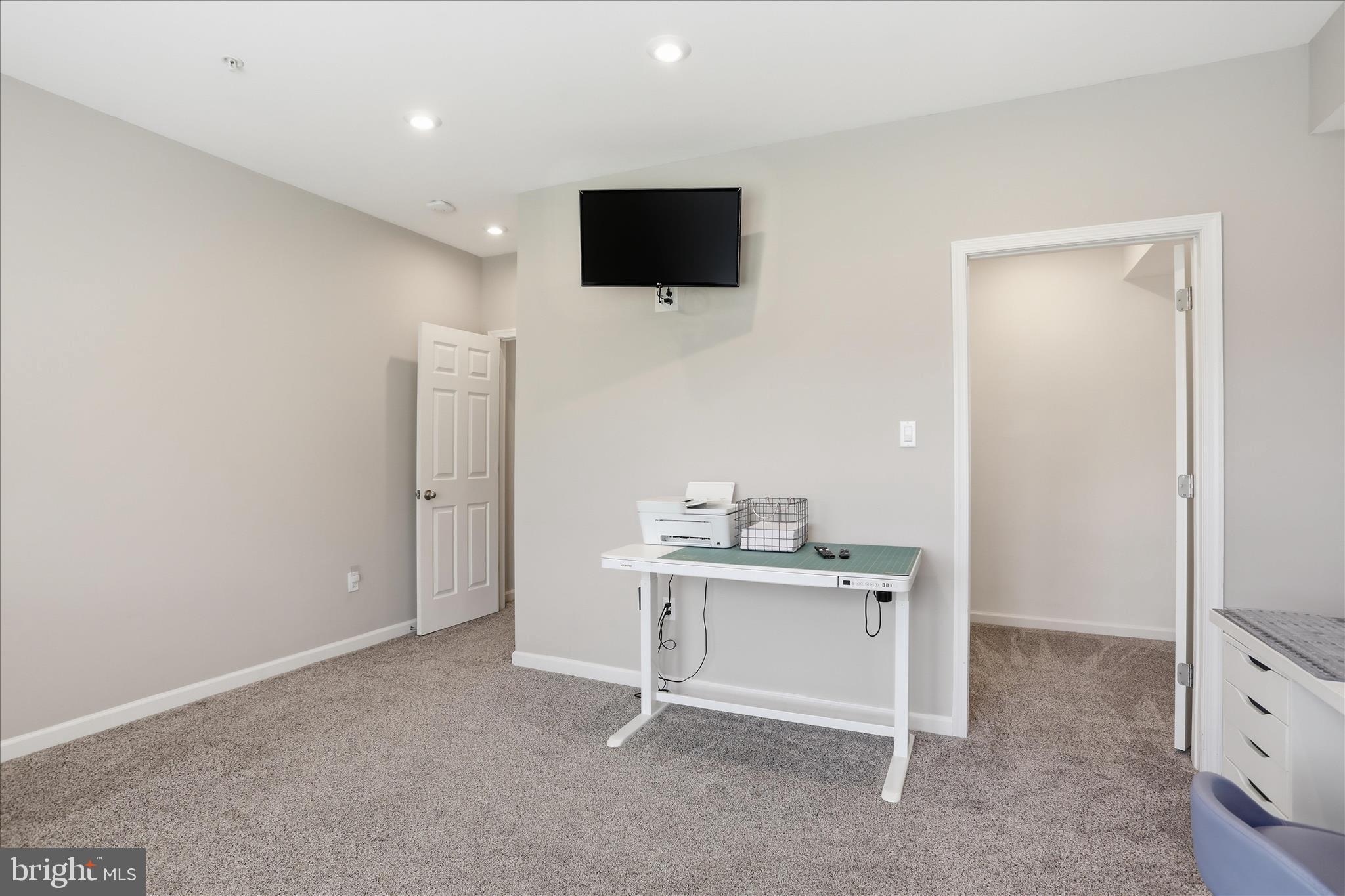 HAGERS CROSSING - Residential