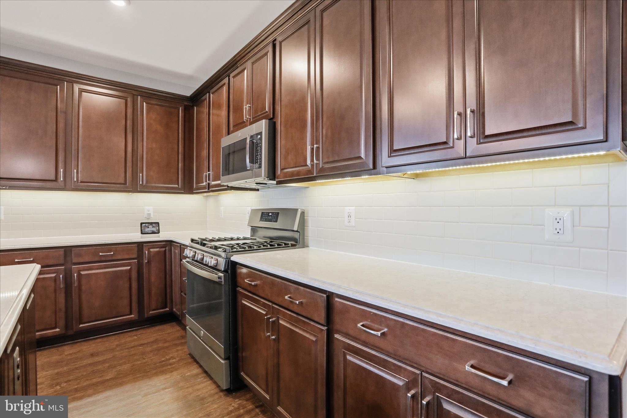 HAGERS CROSSING - Residential