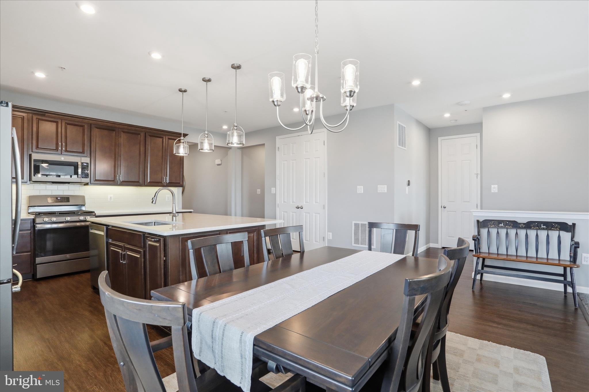 HAGERS CROSSING - Residential