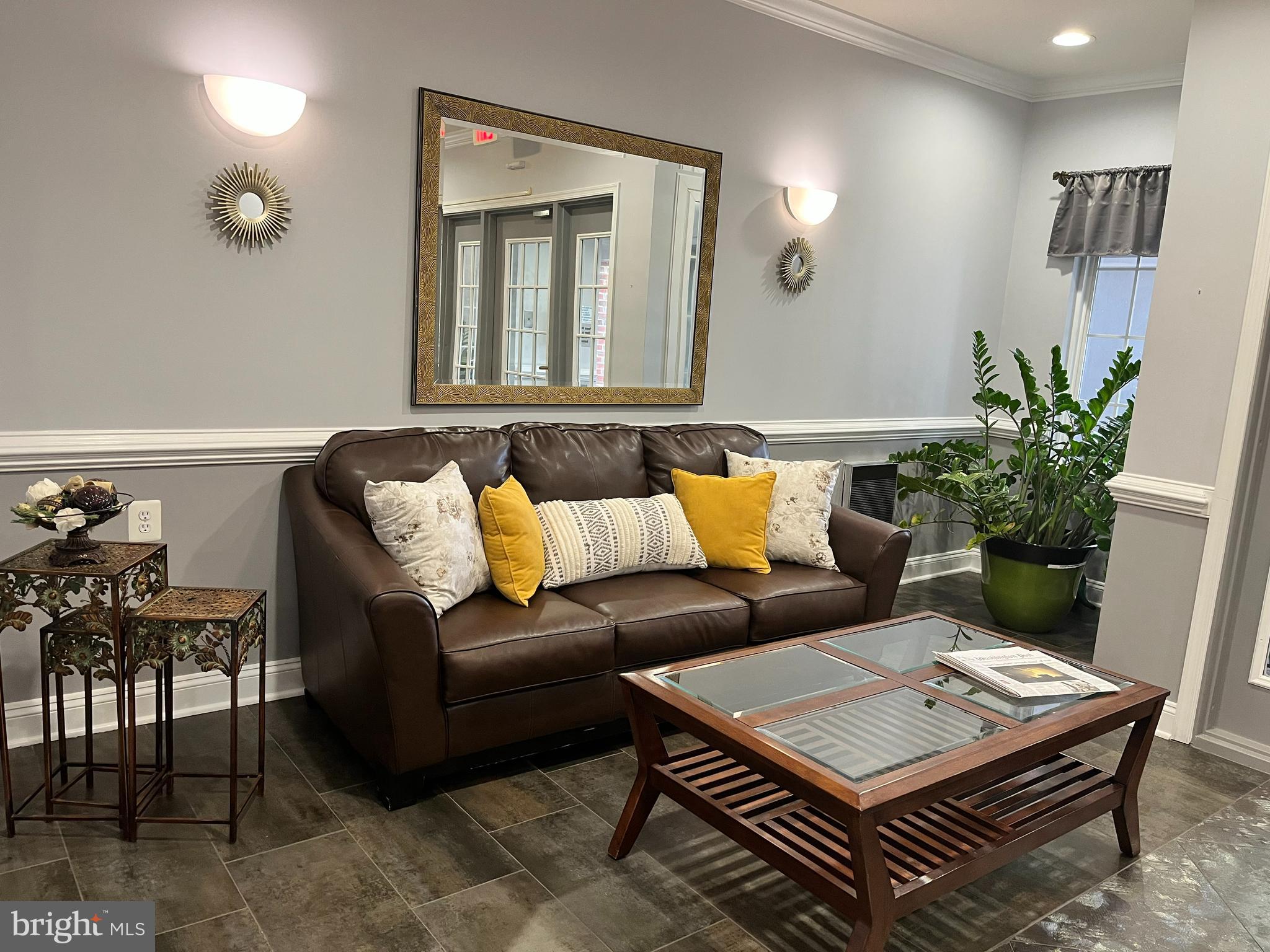 CAMERON GROVE CONDO IX> - Residential