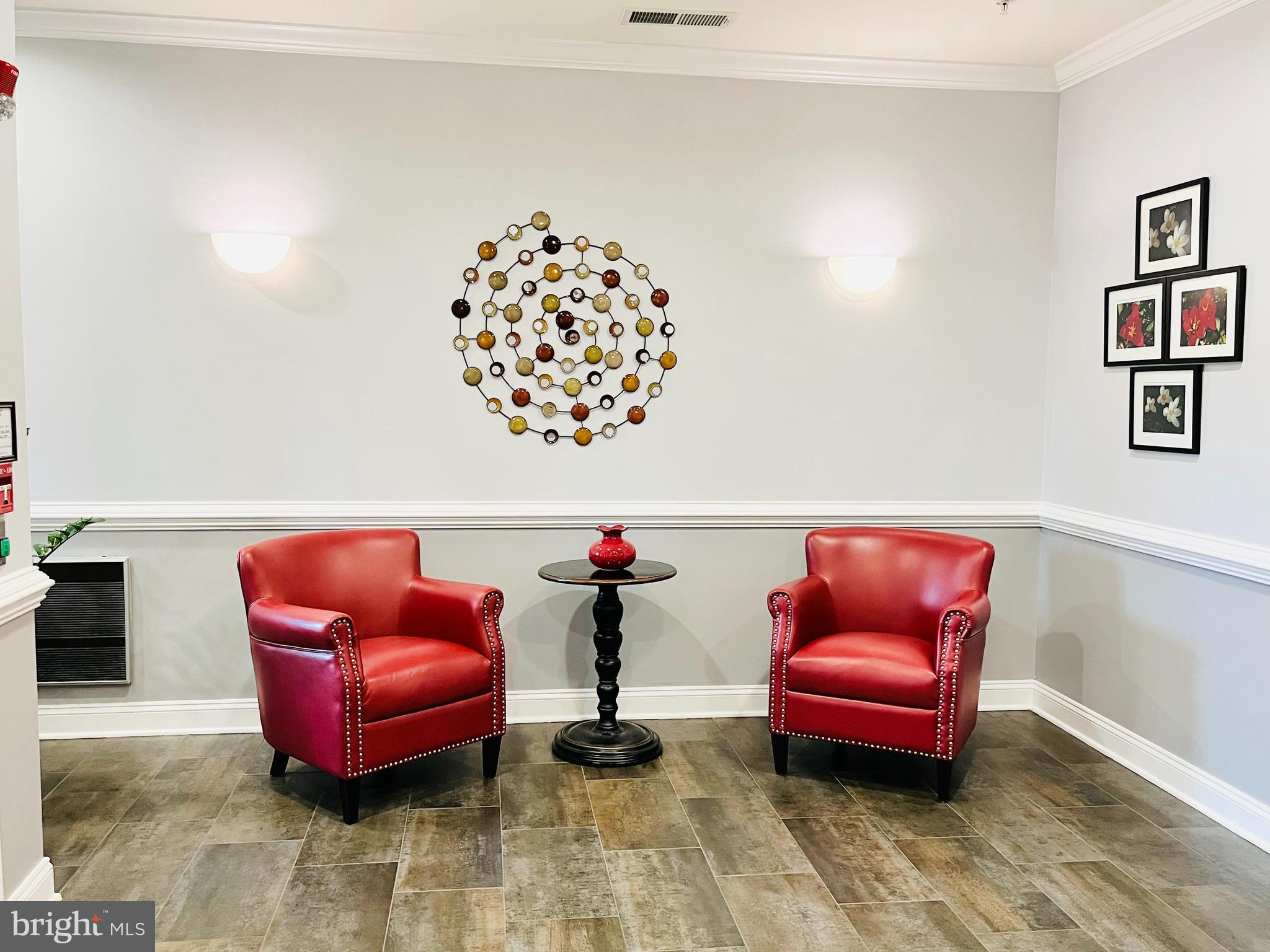 CAMERON GROVE CONDO IX> - Residential