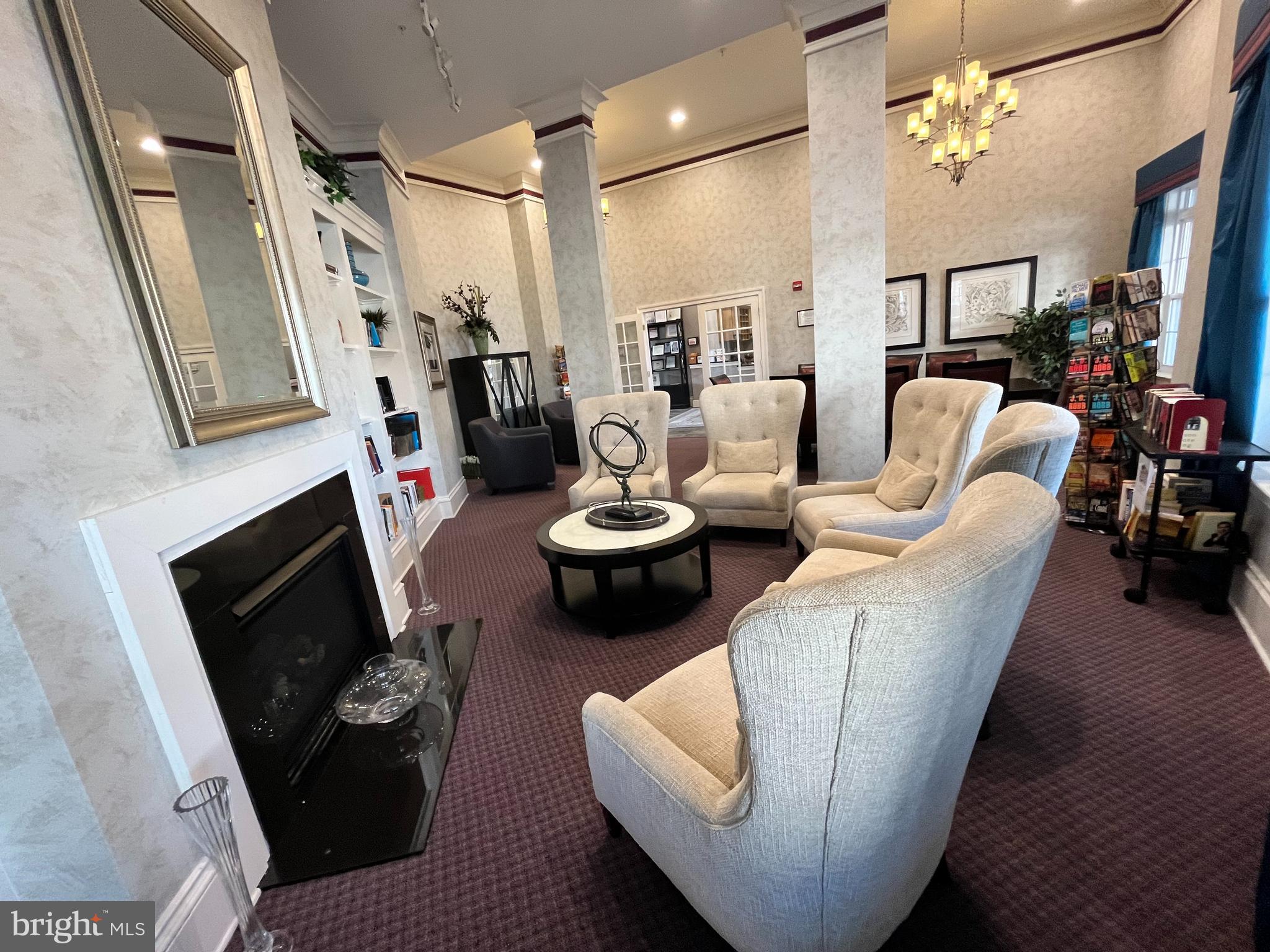 CAMERON GROVE CONDO IX> - Residential