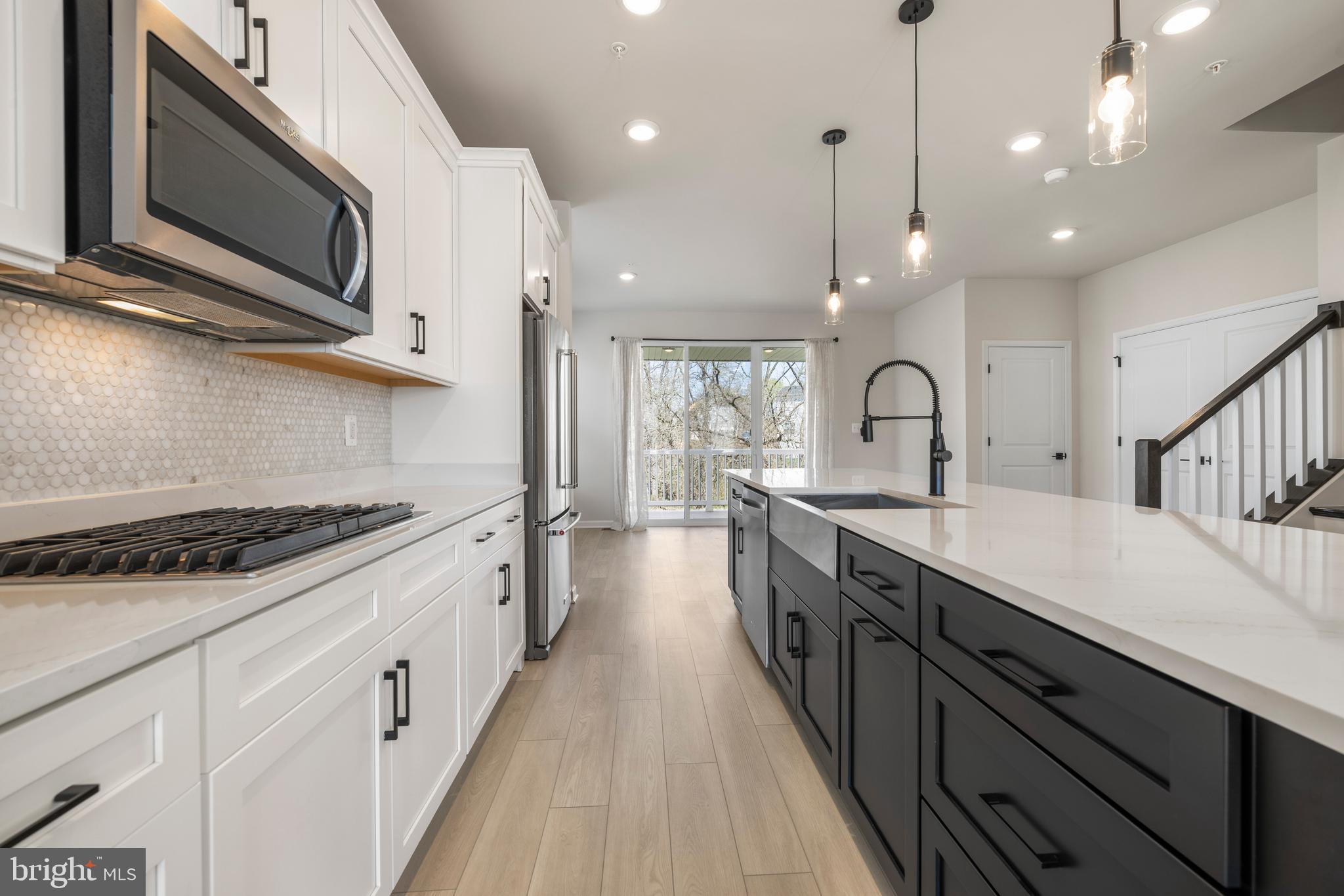 TUSCARORA CREEK - Residential