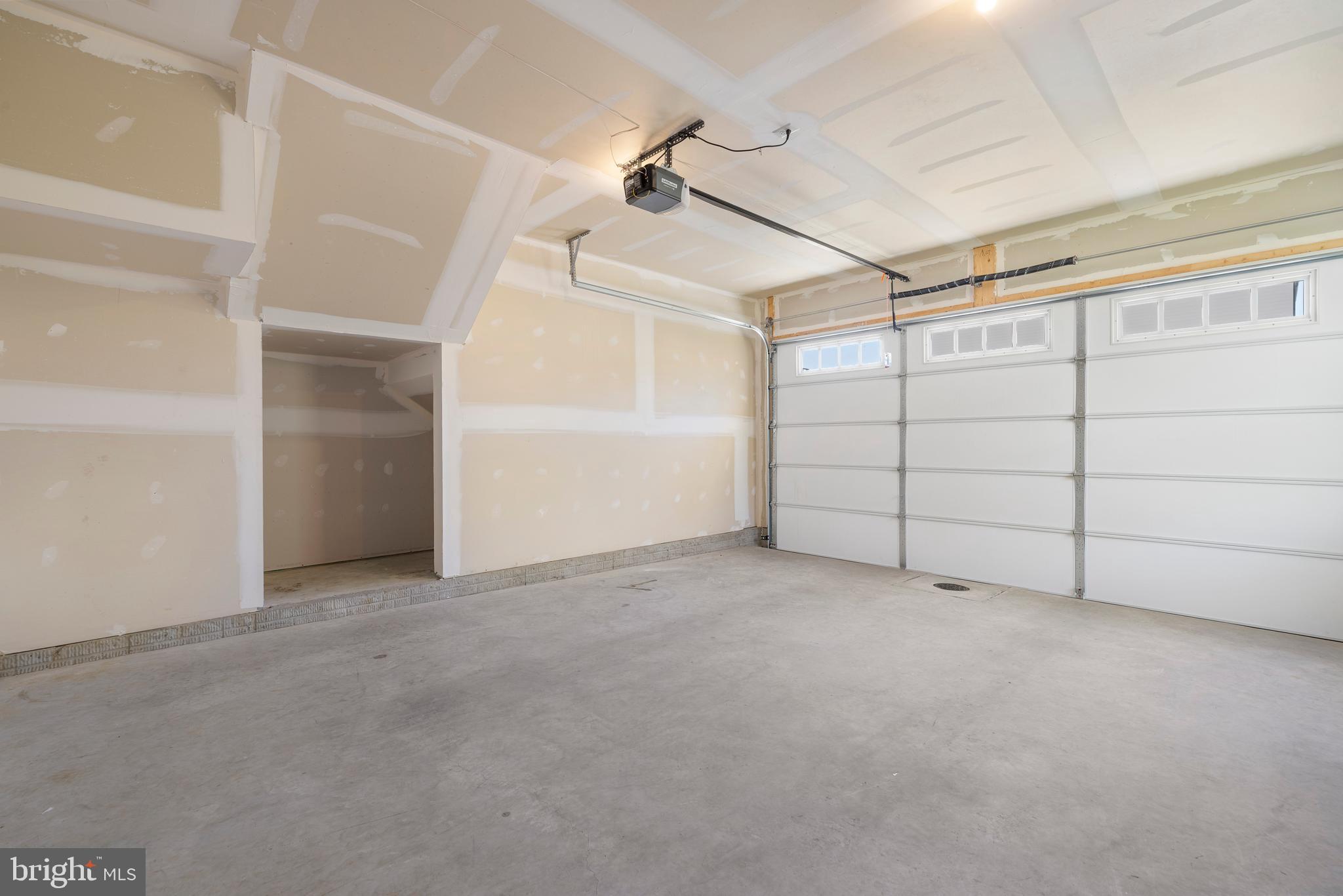 TUSCARORA CREEK - Residential