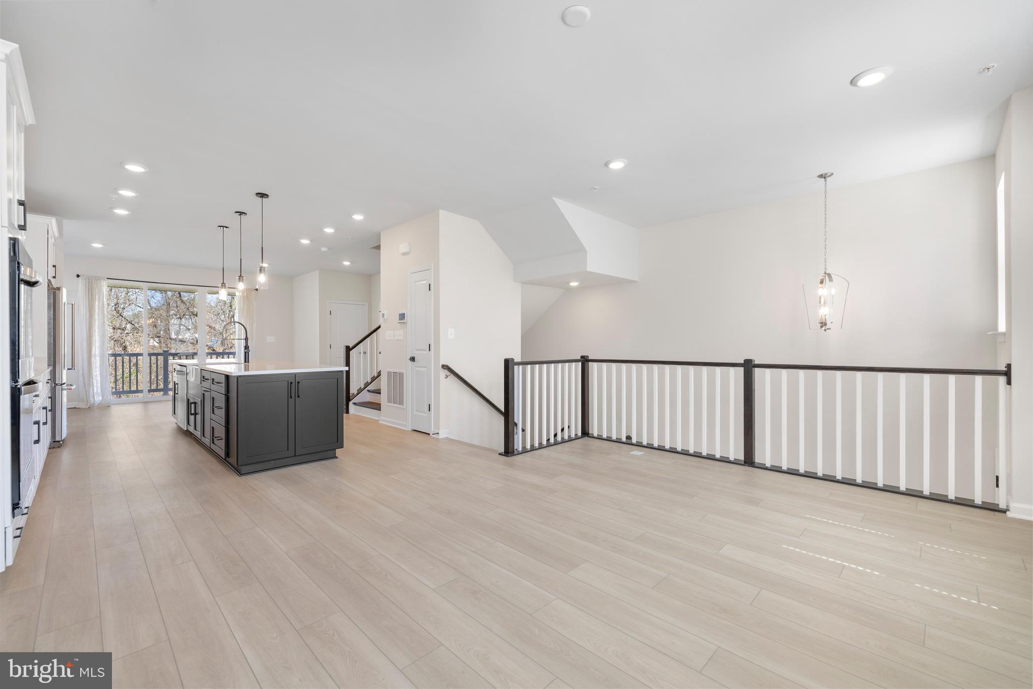 TUSCARORA CREEK - Residential