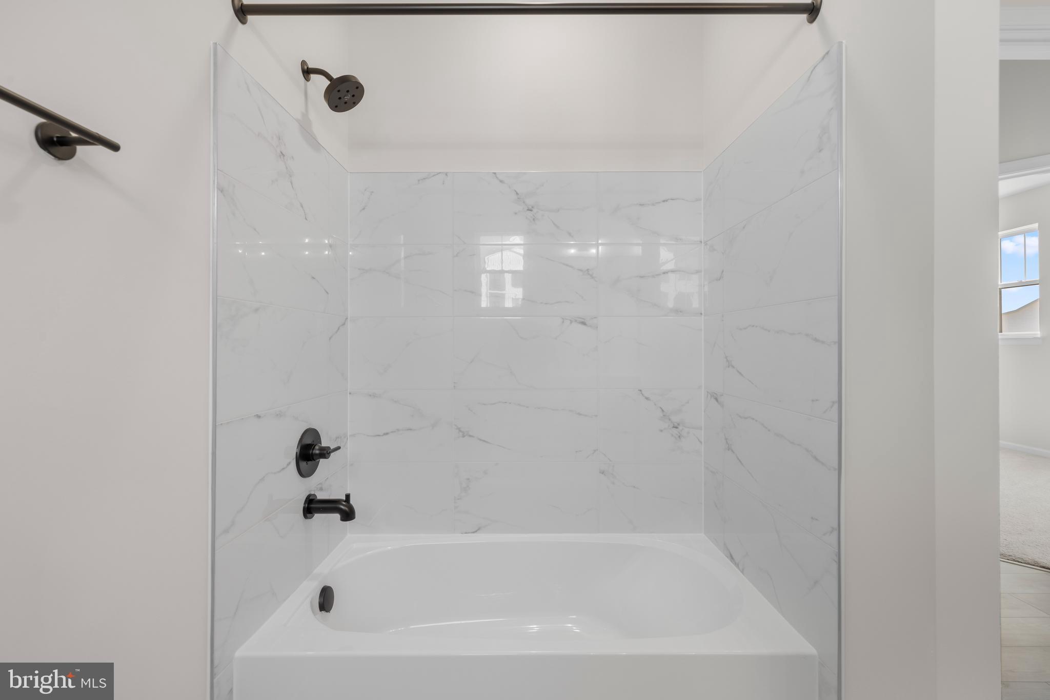 TUSCARORA CREEK - Residential