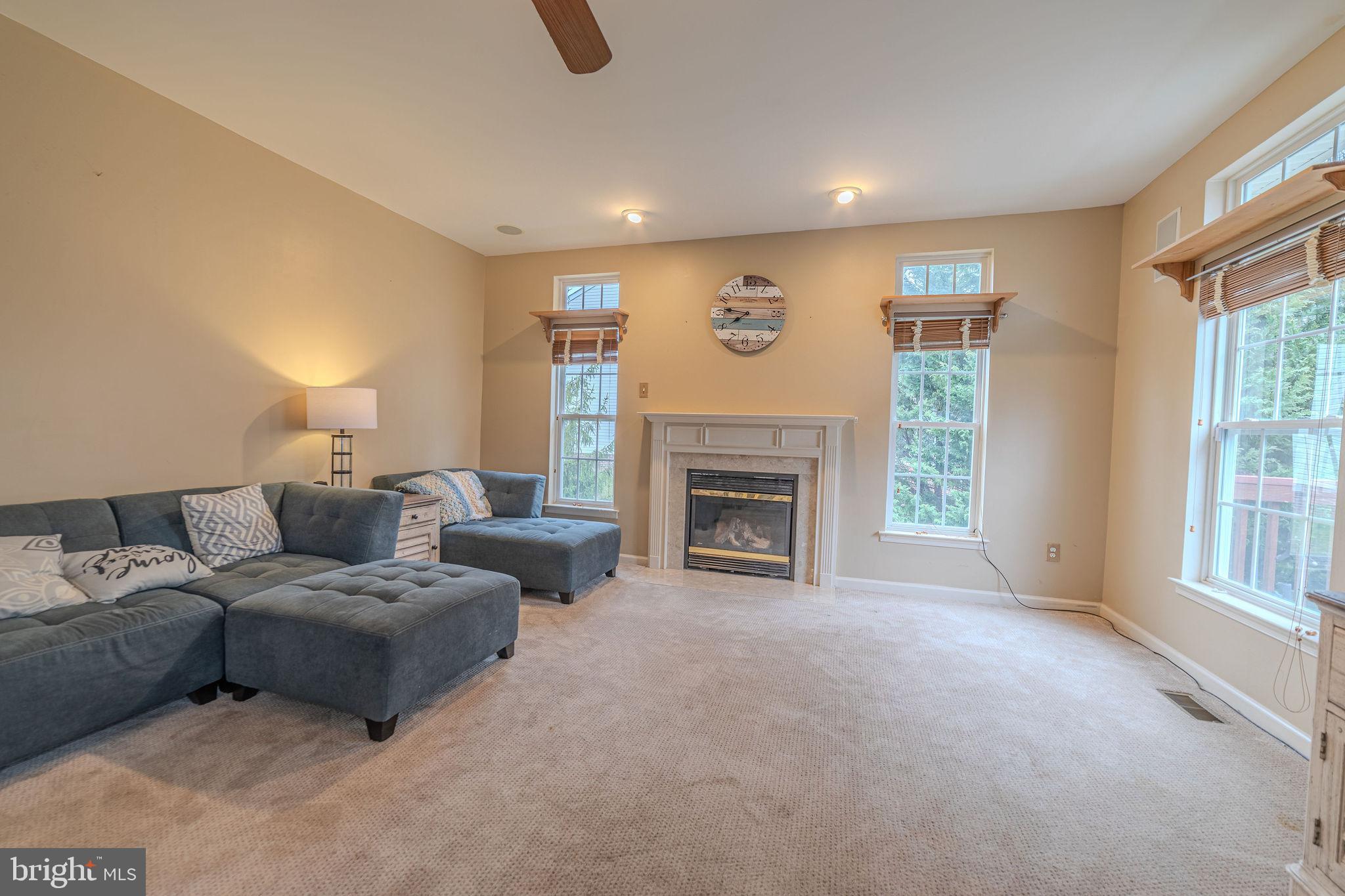 LOCUST HILL - Residential