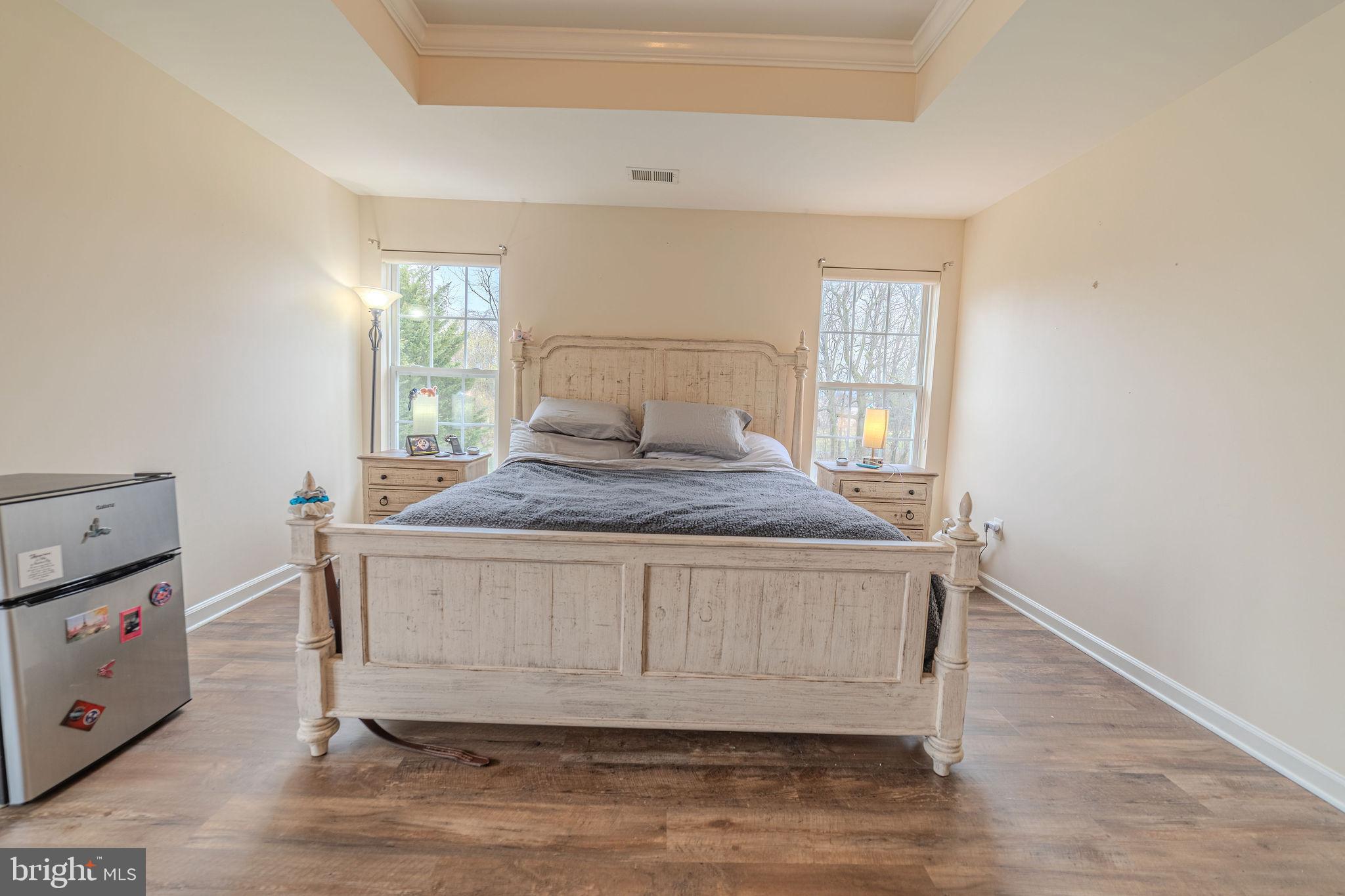 LOCUST HILL - Residential