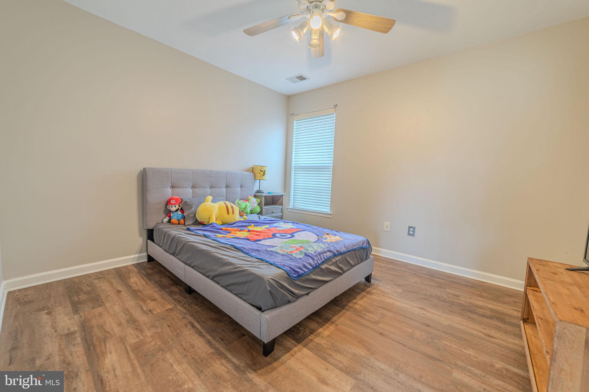 LOCUST HILL - Residential