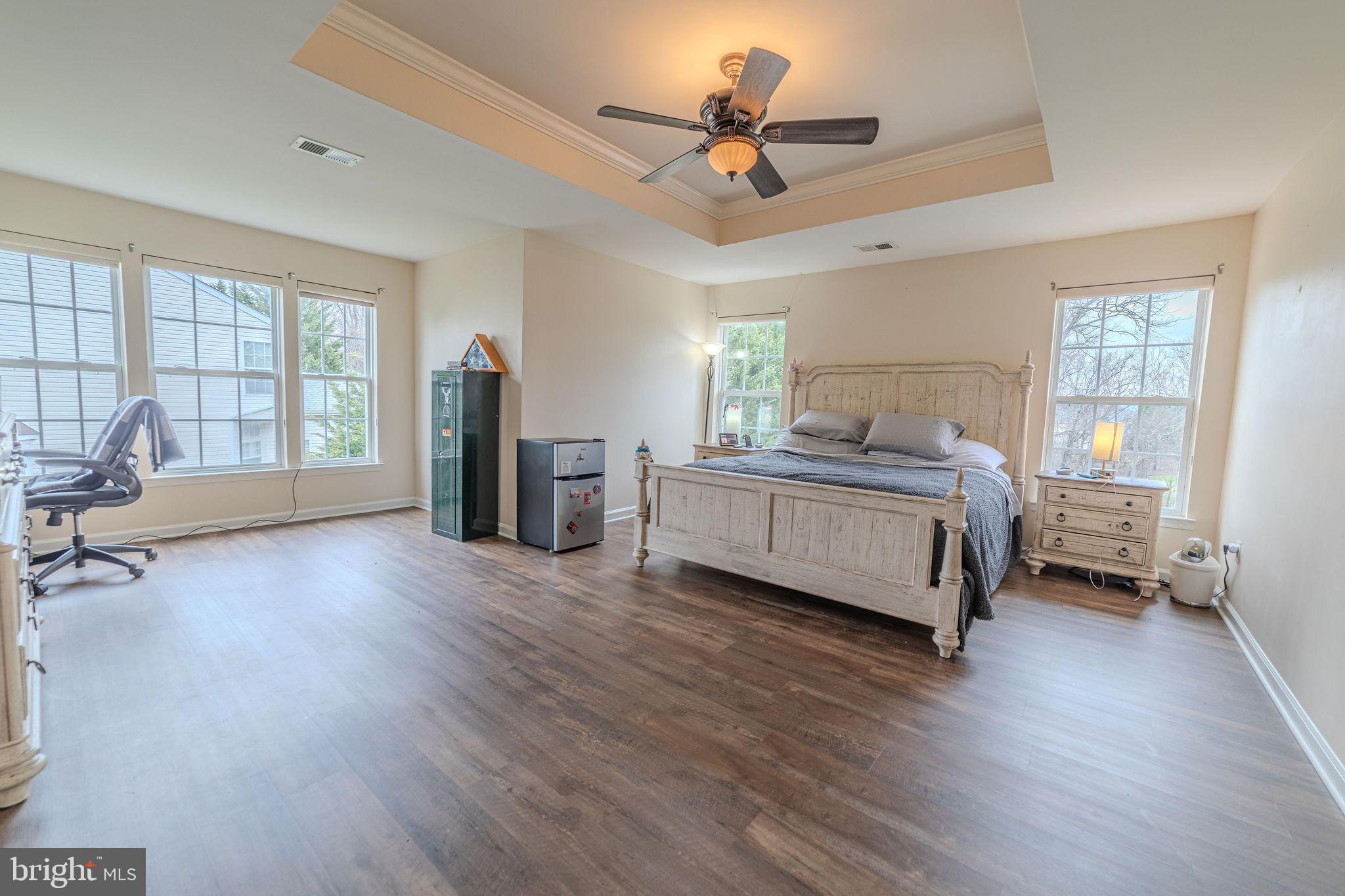 LOCUST HILL - Residential