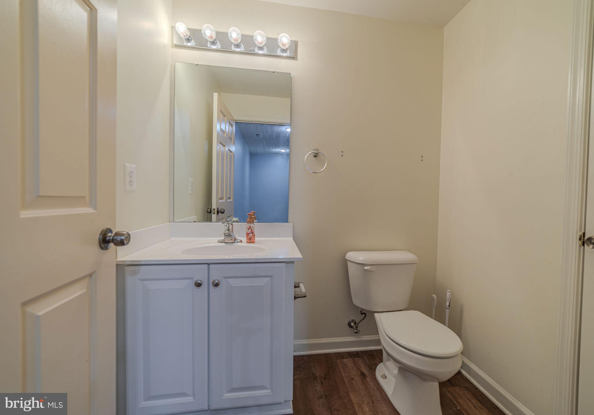 LOCUST HILL - Residential