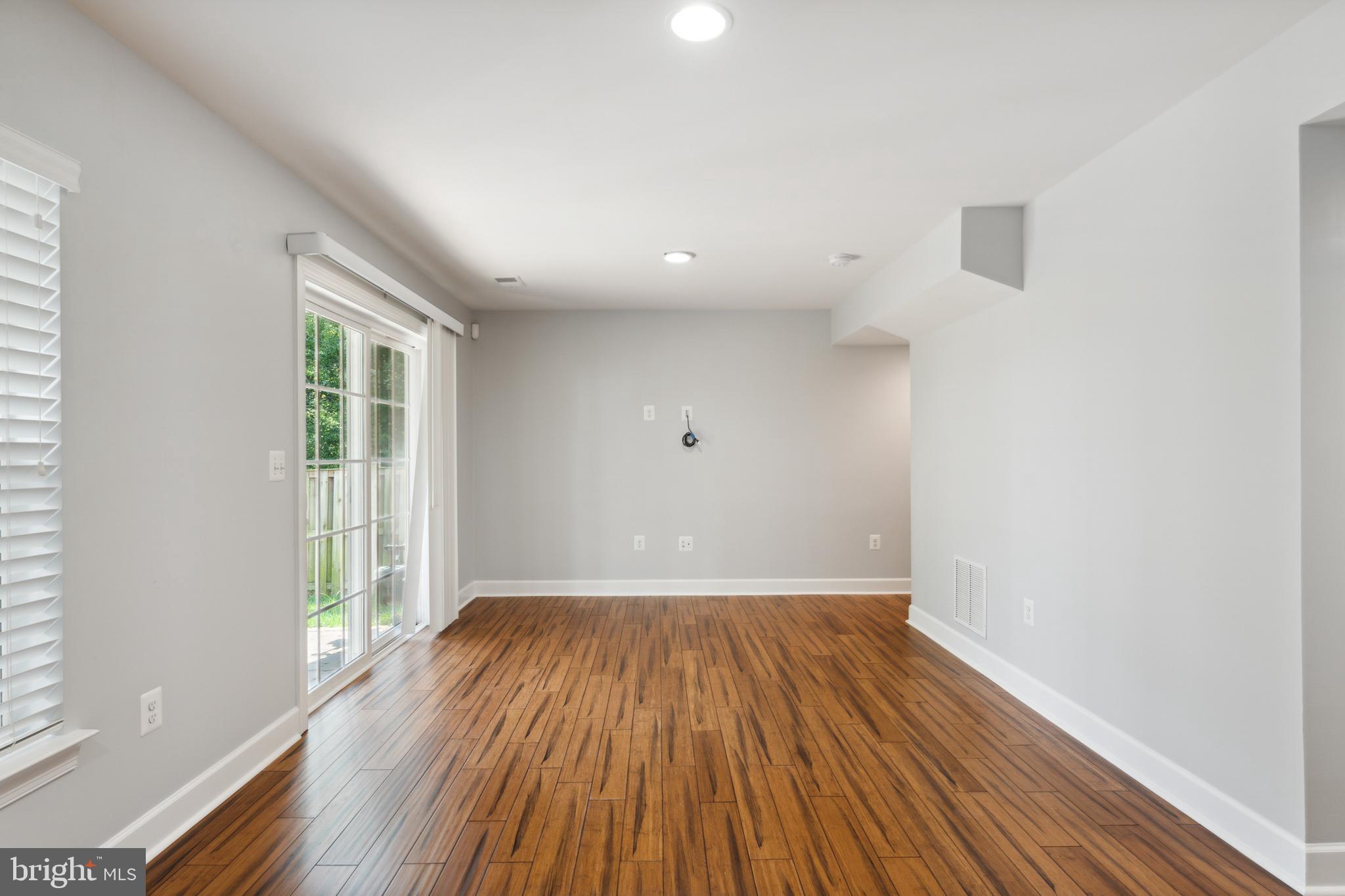 POWELLS LANDING - Residential