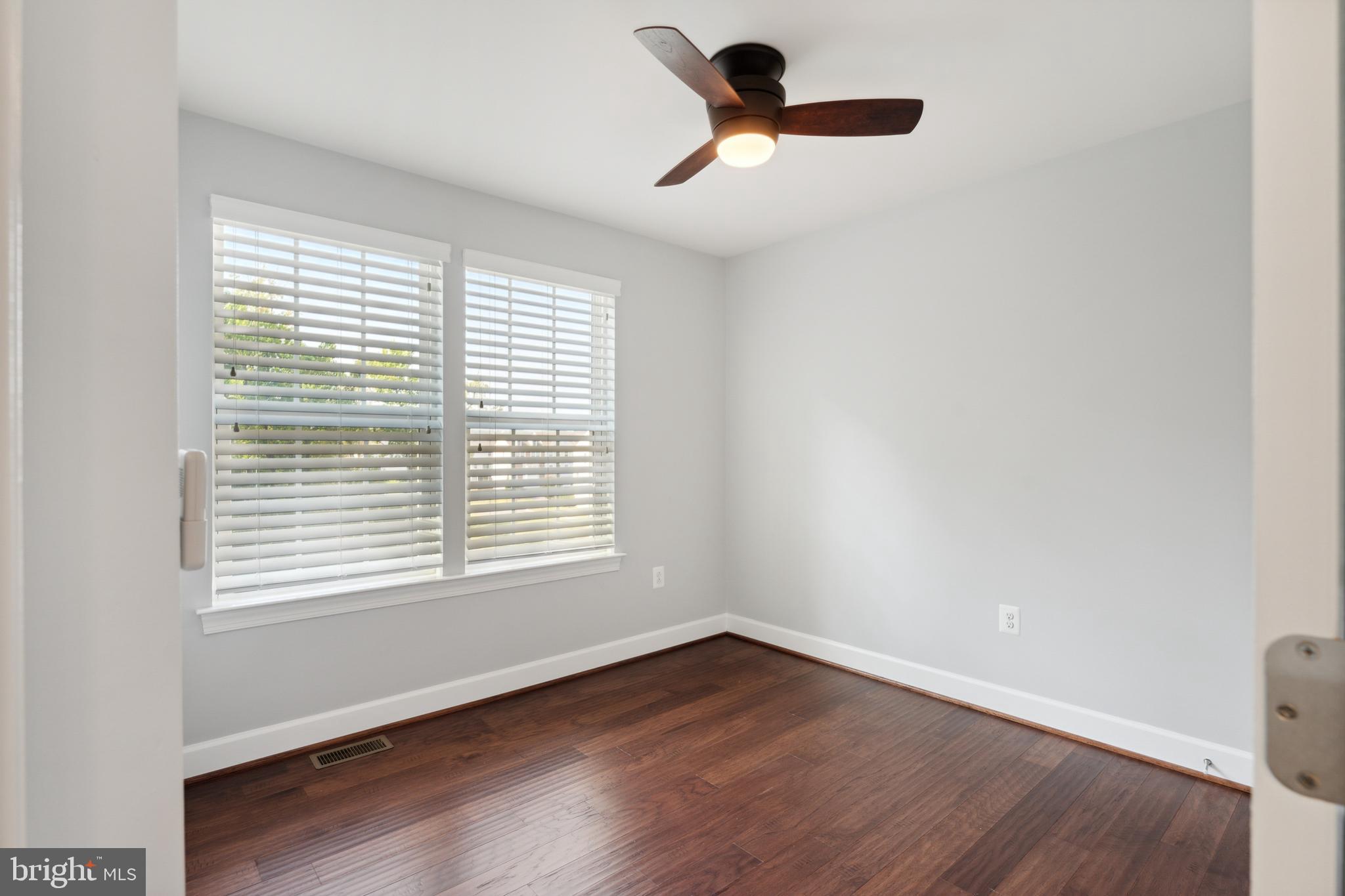 POWELLS LANDING - Residential