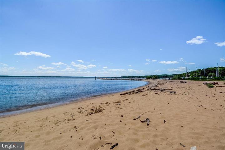 POWELLS LANDING - Residential