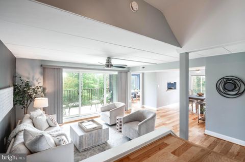 110 ROBERTS LANE 301 ALEXANDRIA VA 22314