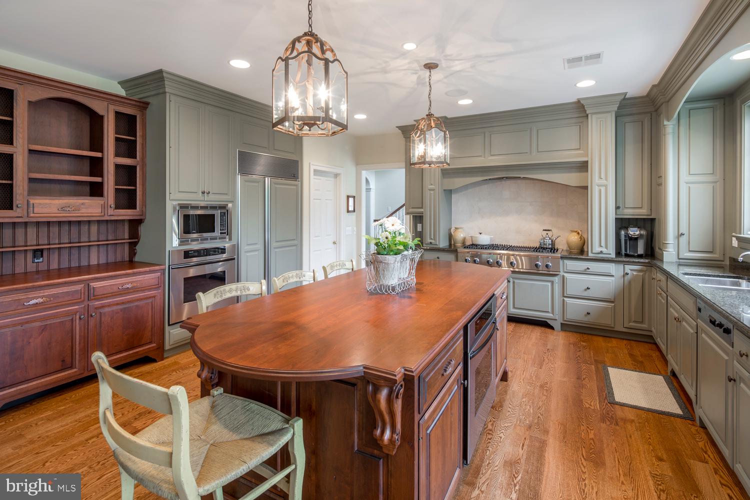 HARRITON FARM - Residential