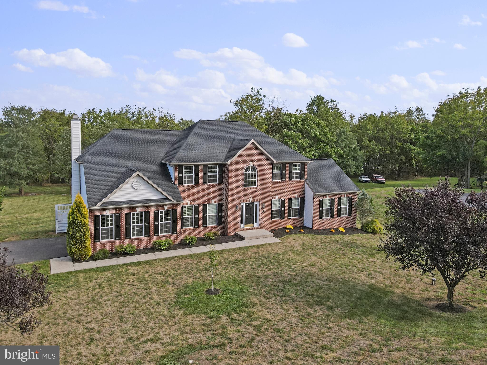 FIELDSTONE - Residential