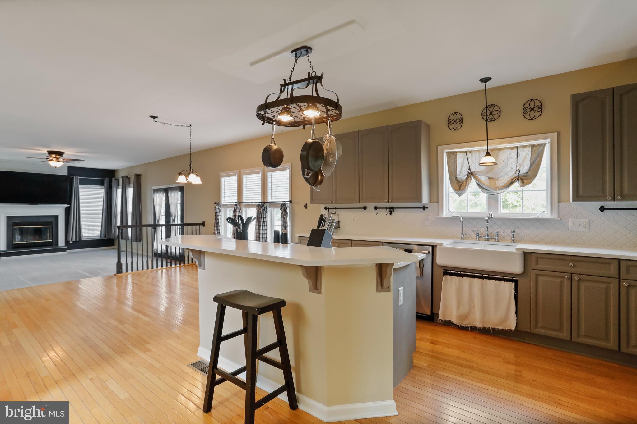 FIELDSTONE - Residential