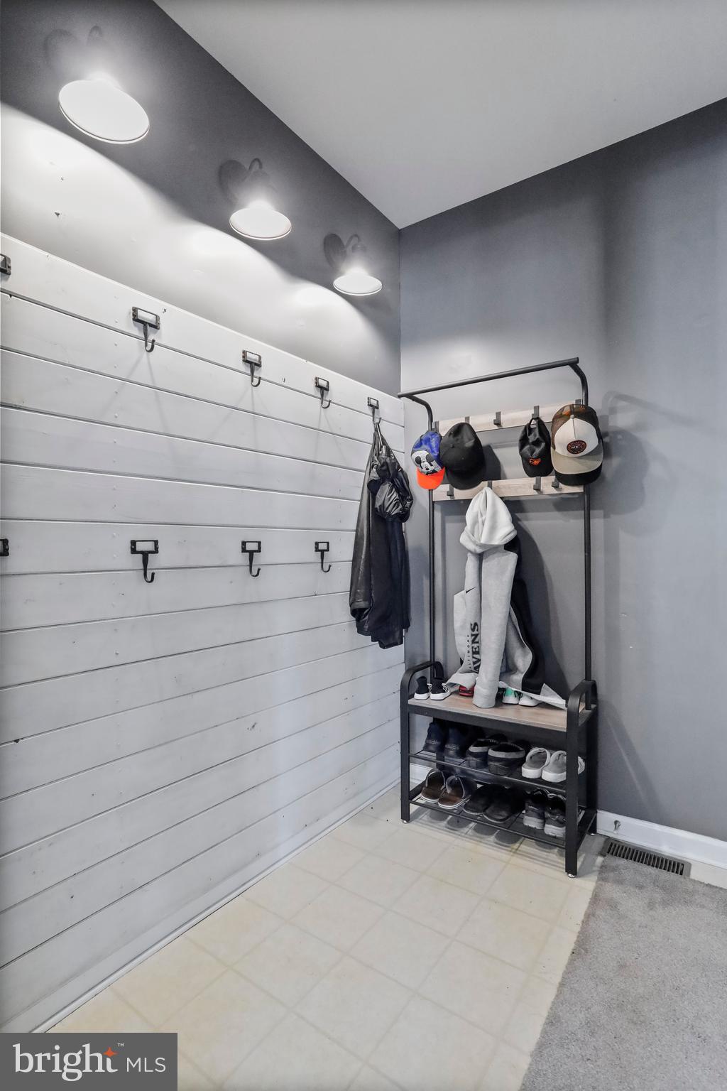 FIELDSTONE - Residential