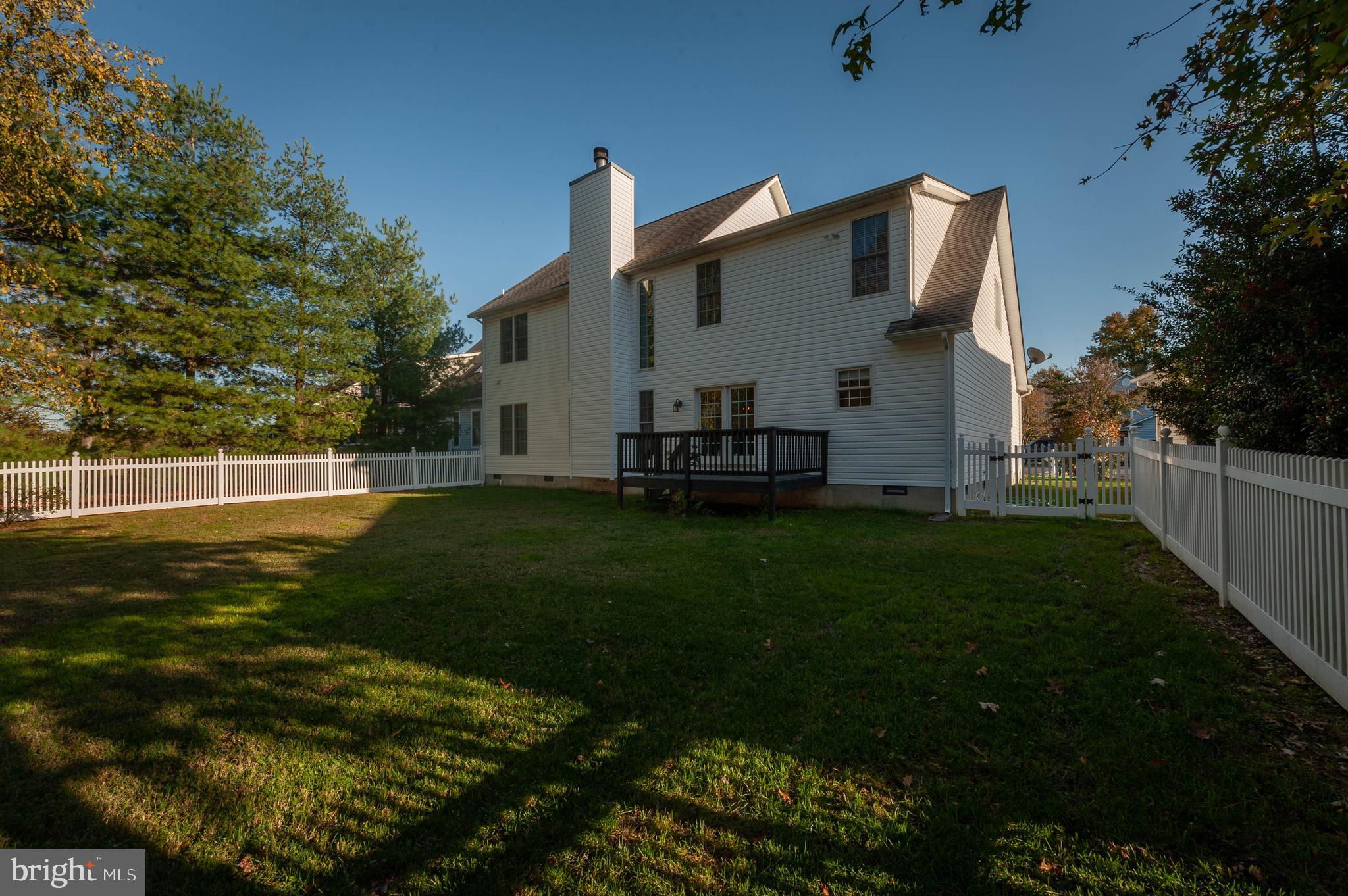 MAYFAIR GLEN - Residential