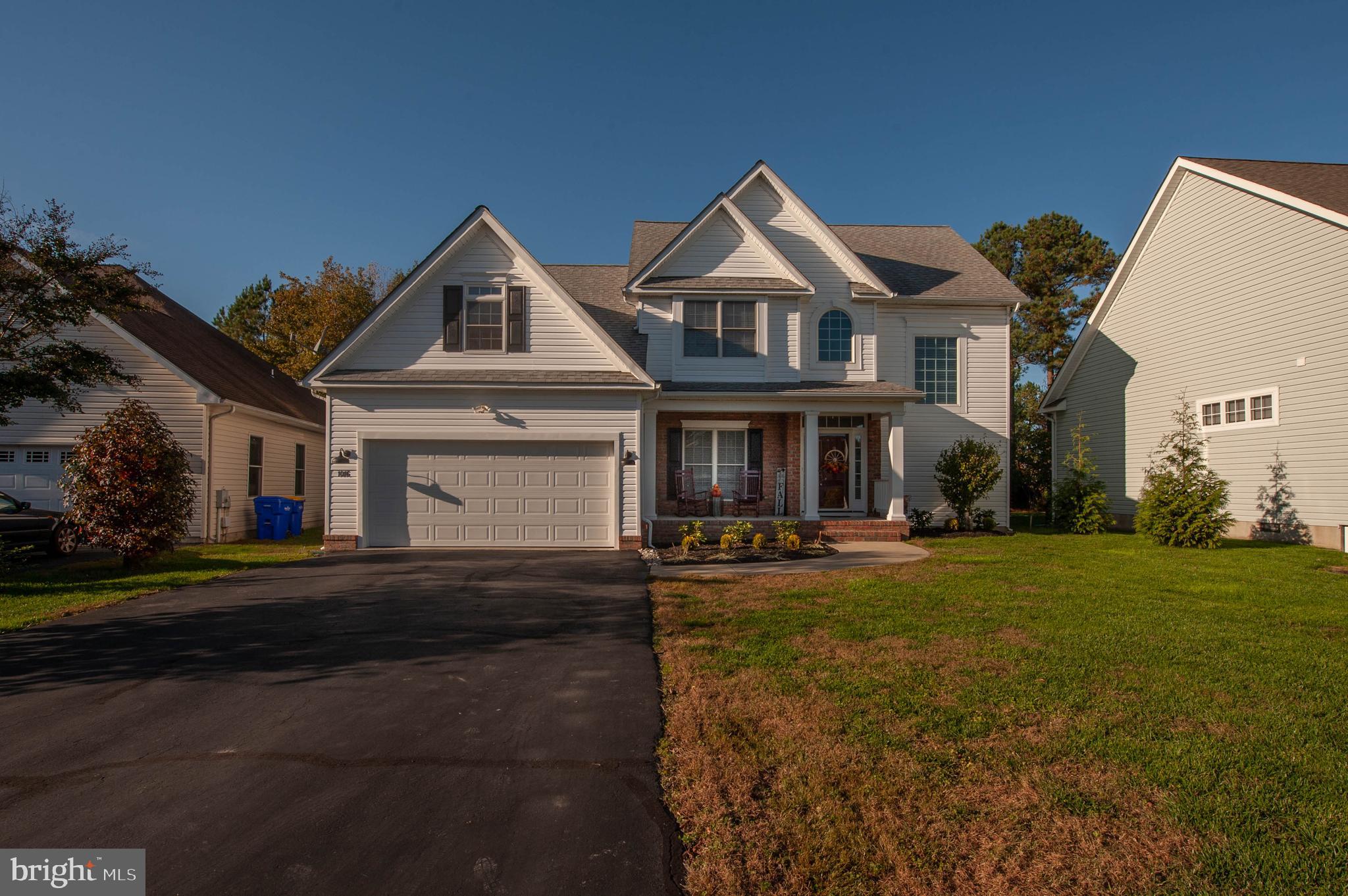 MAYFAIR GLEN - Residential