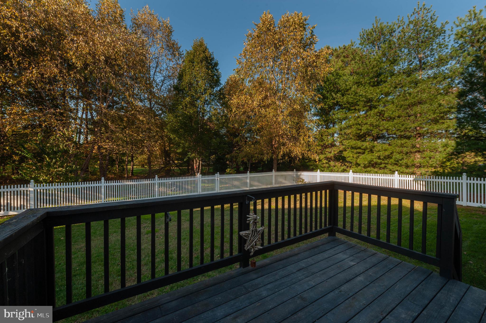 MAYFAIR GLEN - Residential