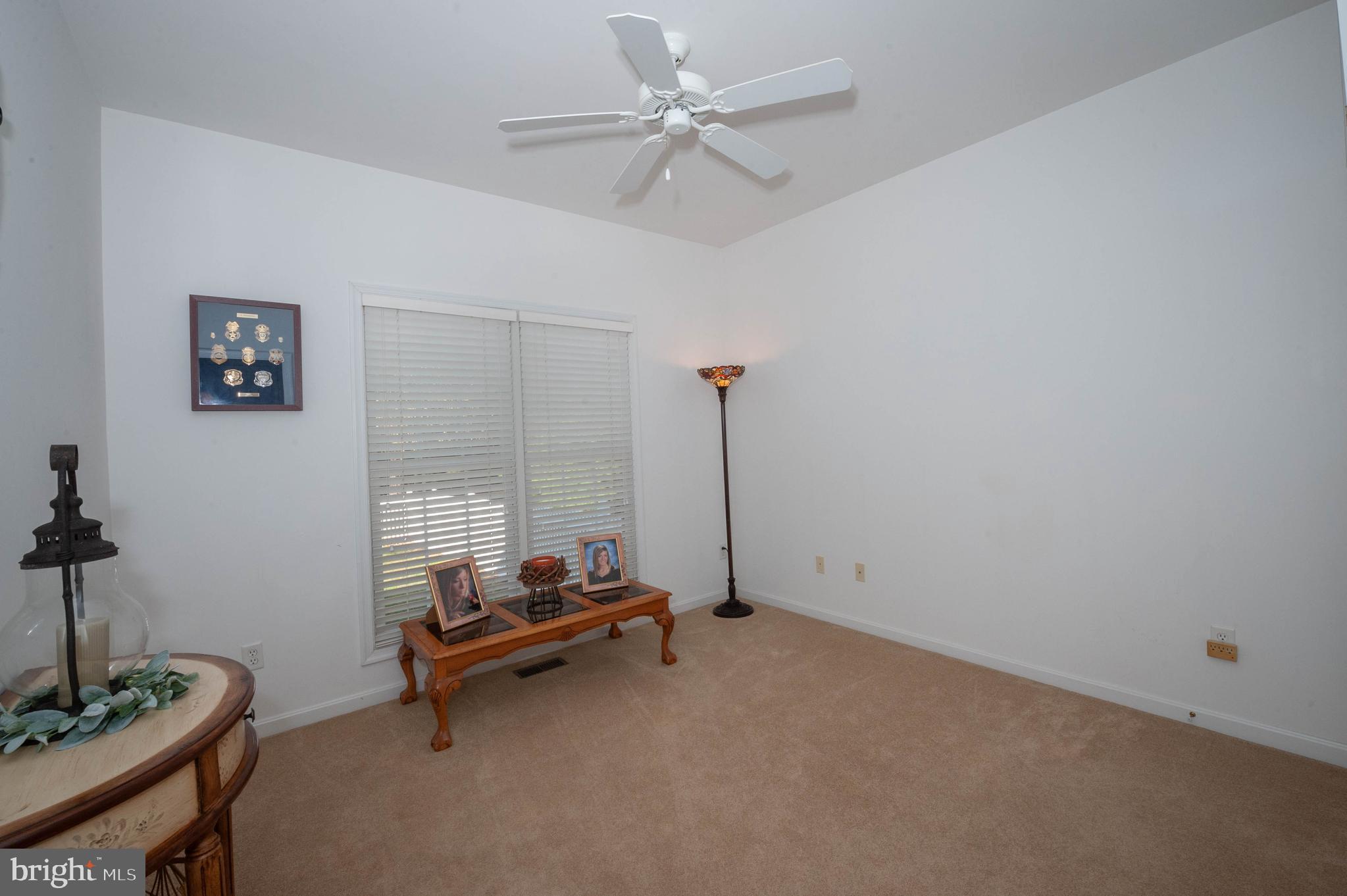 MAYFAIR GLEN - Residential