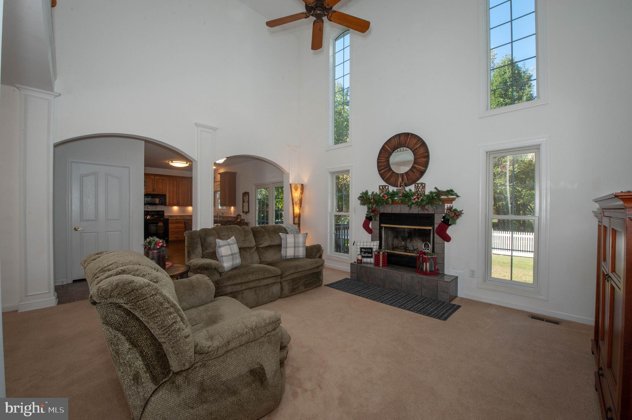 MAYFAIR GLEN - Residential