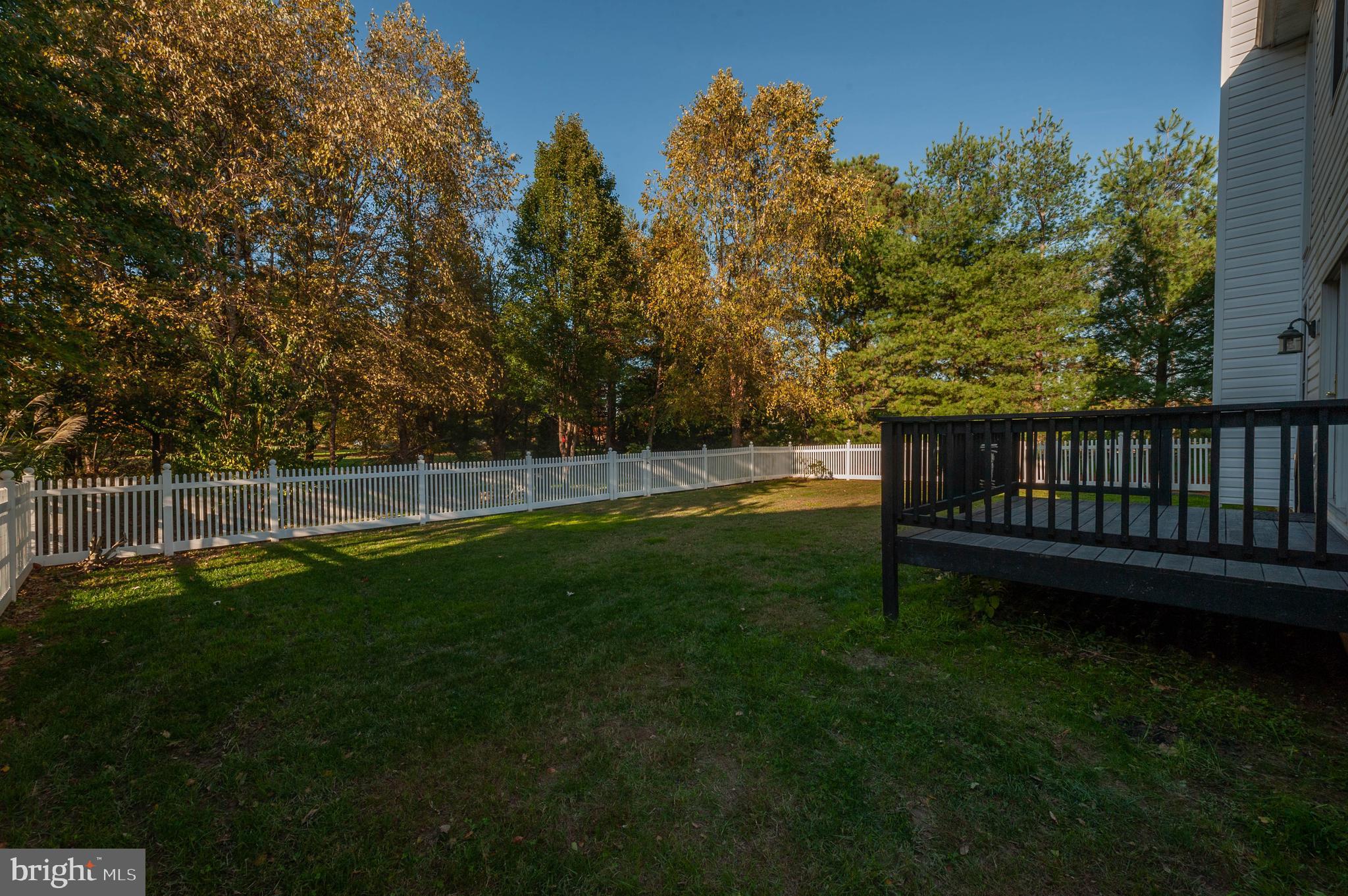 MAYFAIR GLEN - Residential