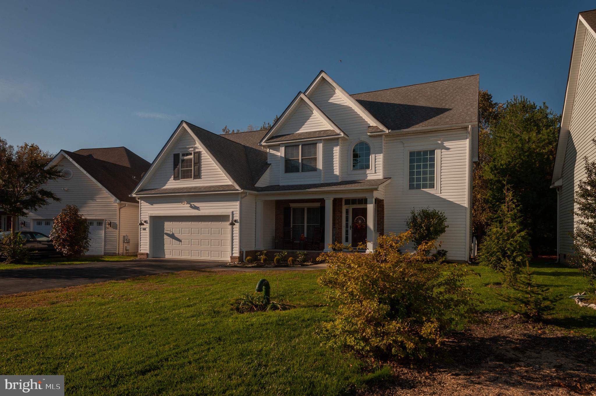 MAYFAIR GLEN - Residential