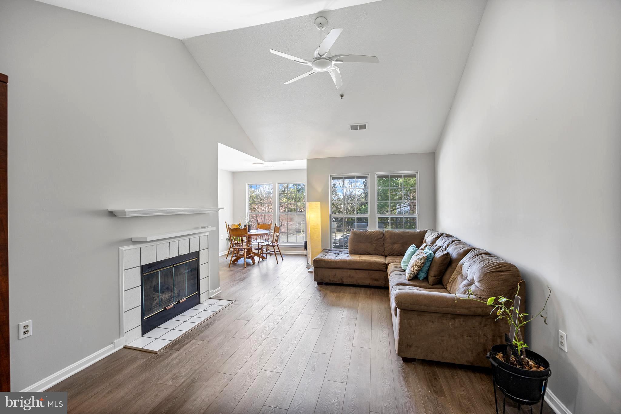 SILVERBROOK WOOD - Residential