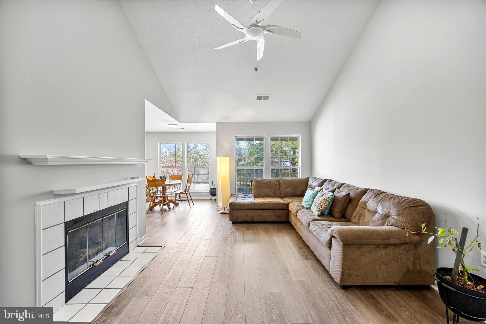 SILVERBROOK WOOD - Residential