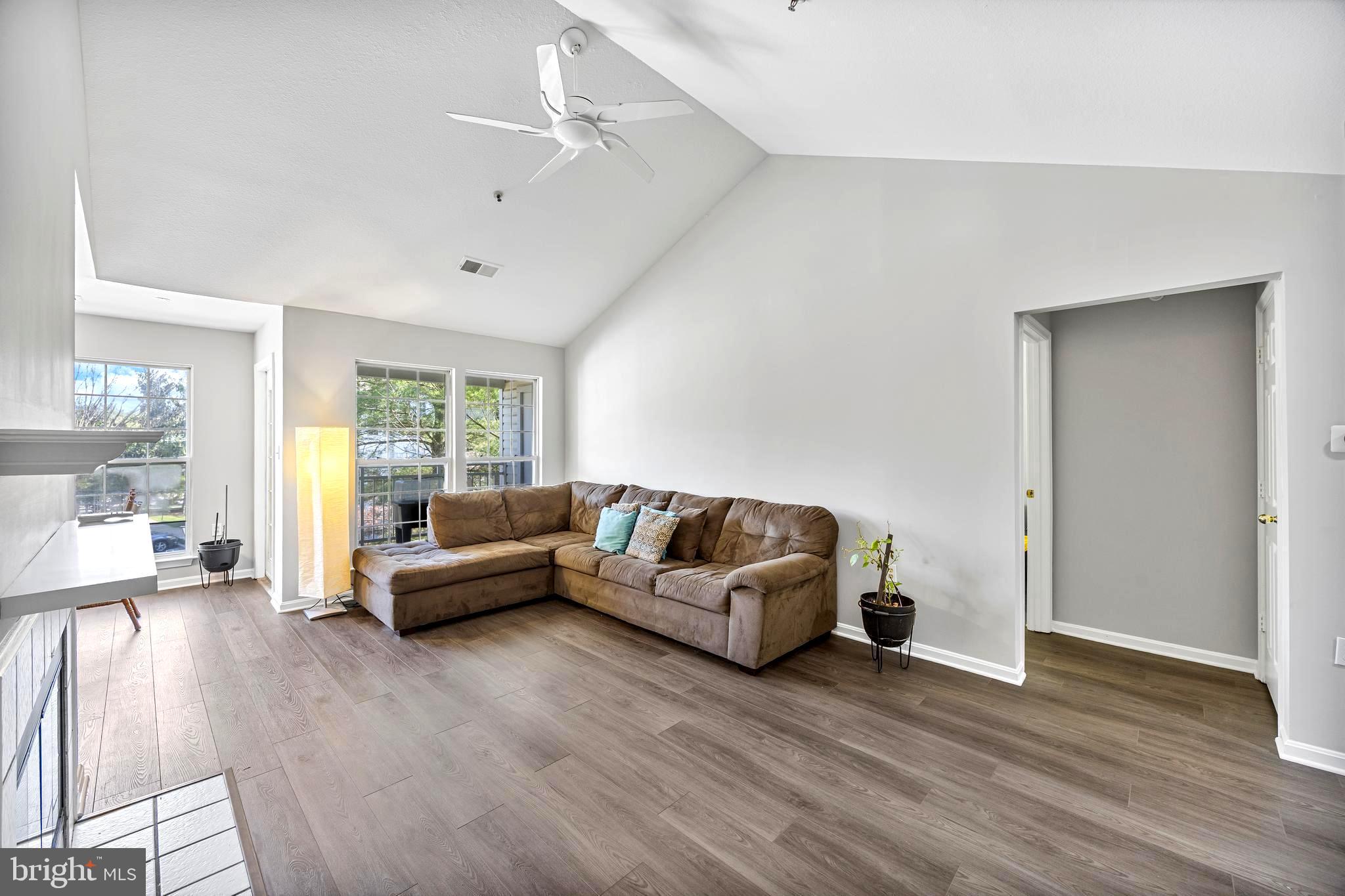 SILVERBROOK WOOD - Residential