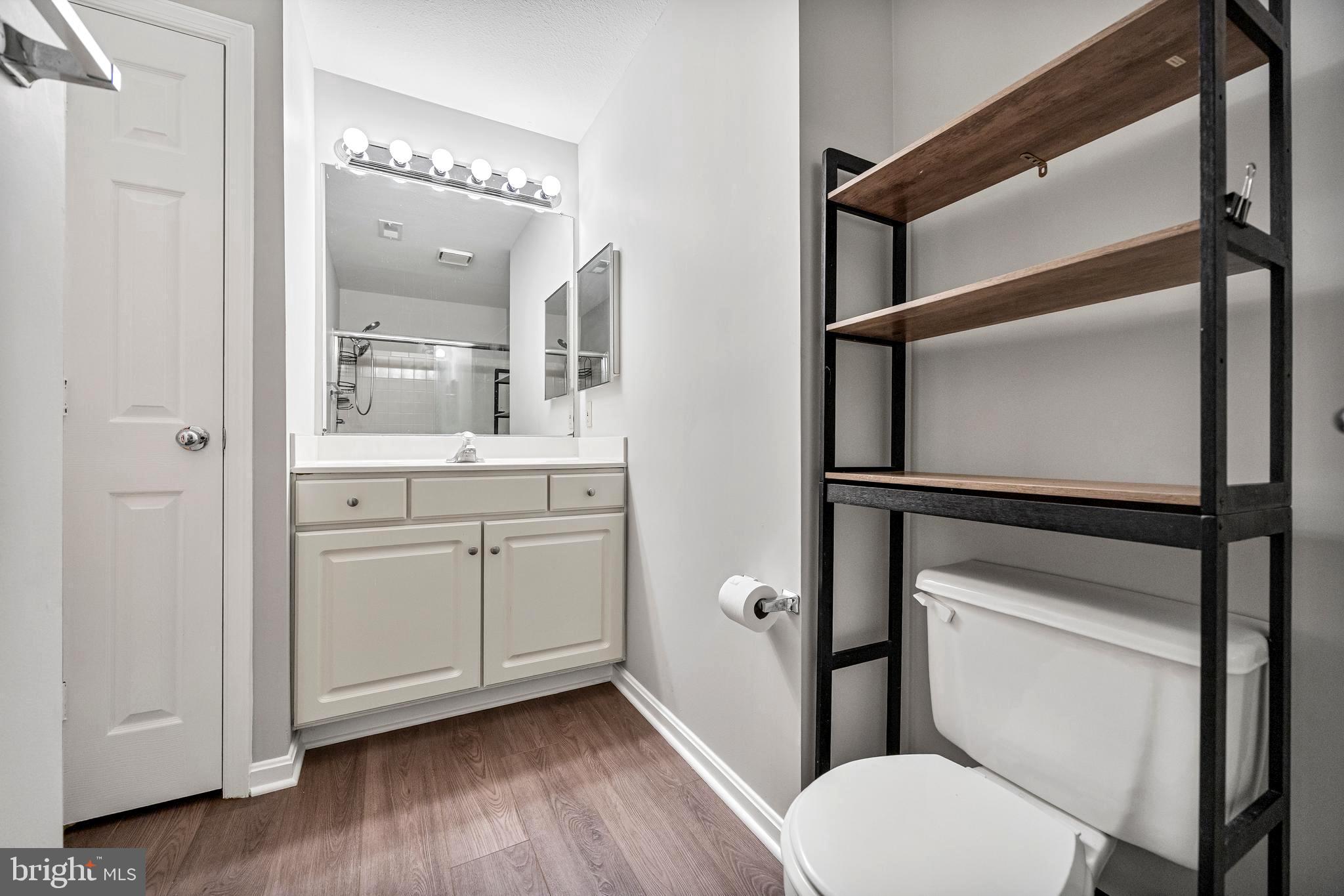 SILVERBROOK WOOD - Residential