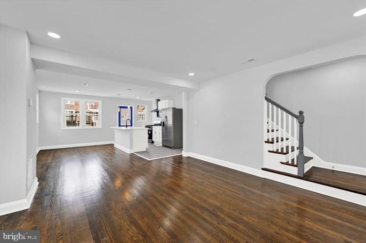 AIGBURTH - Residential