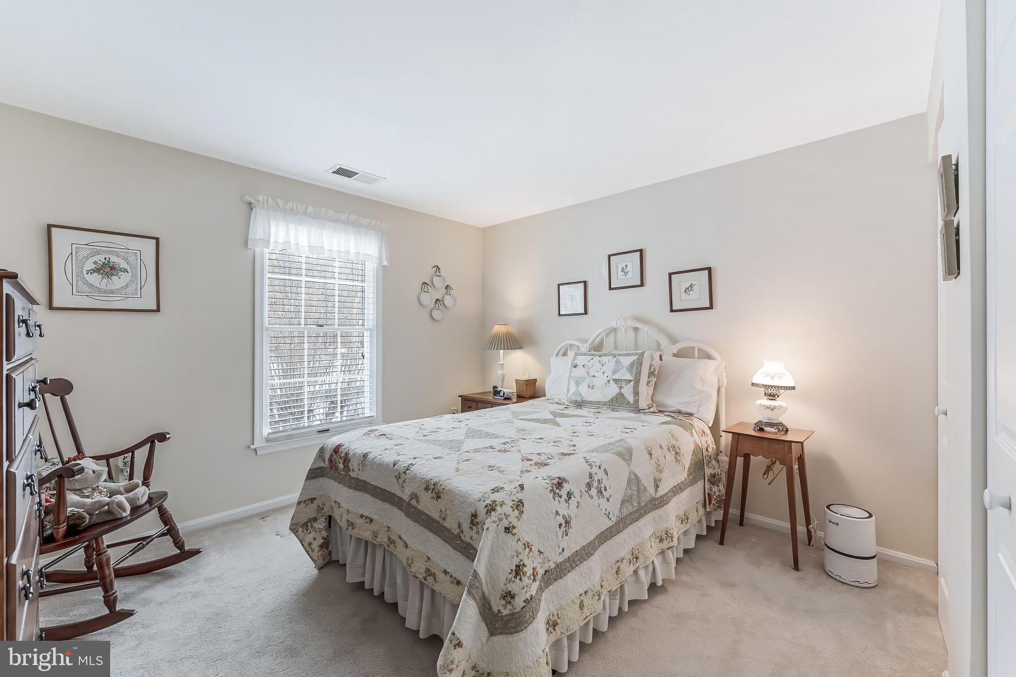 KELLY FARMS - Residential