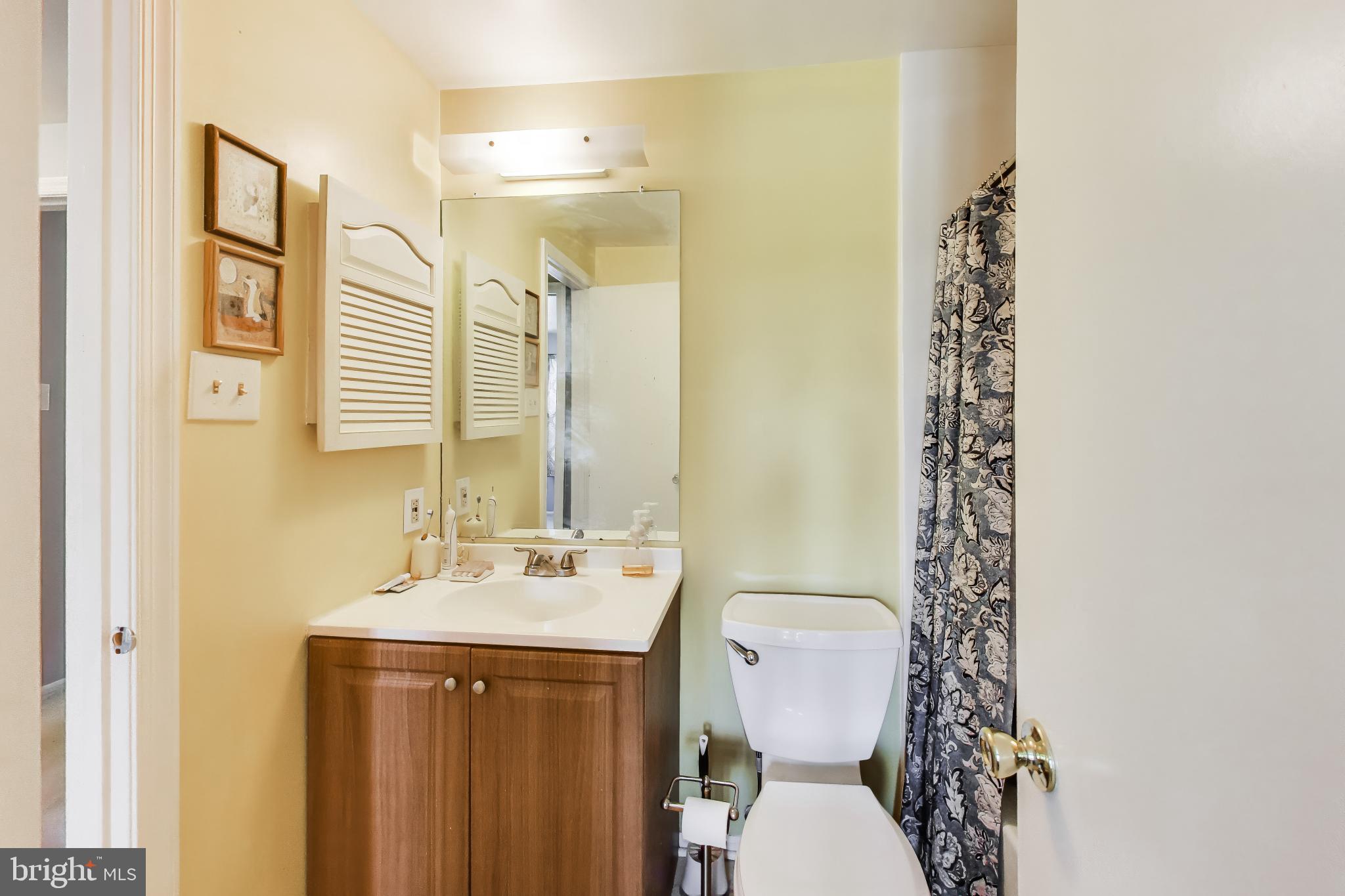 LAKE VILLAGE MANOR - Residential