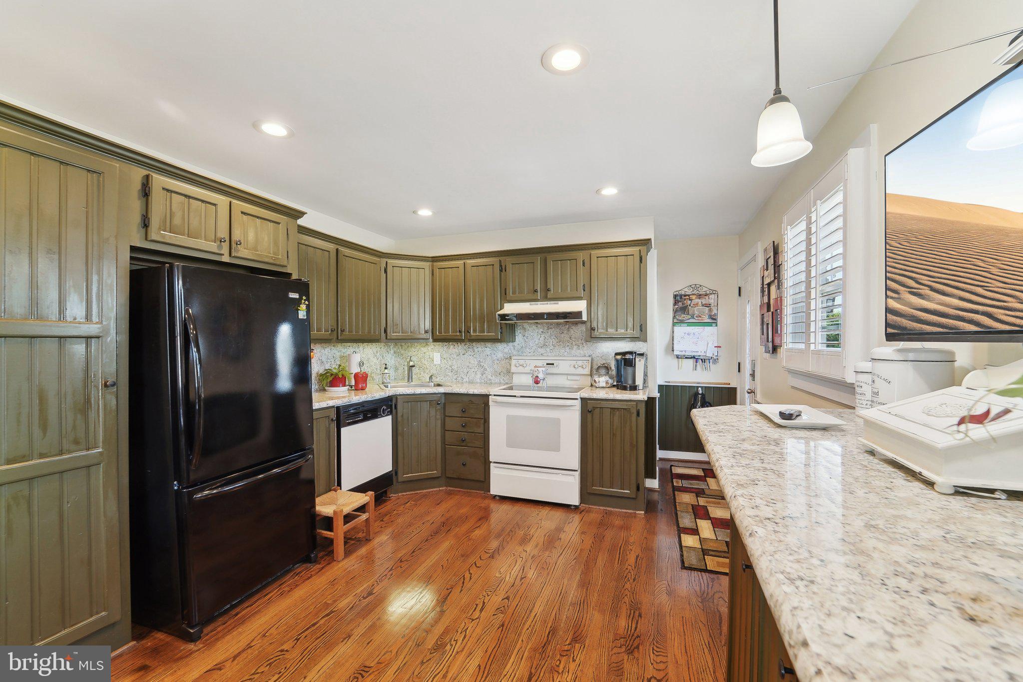 BROOKLYN - Residential