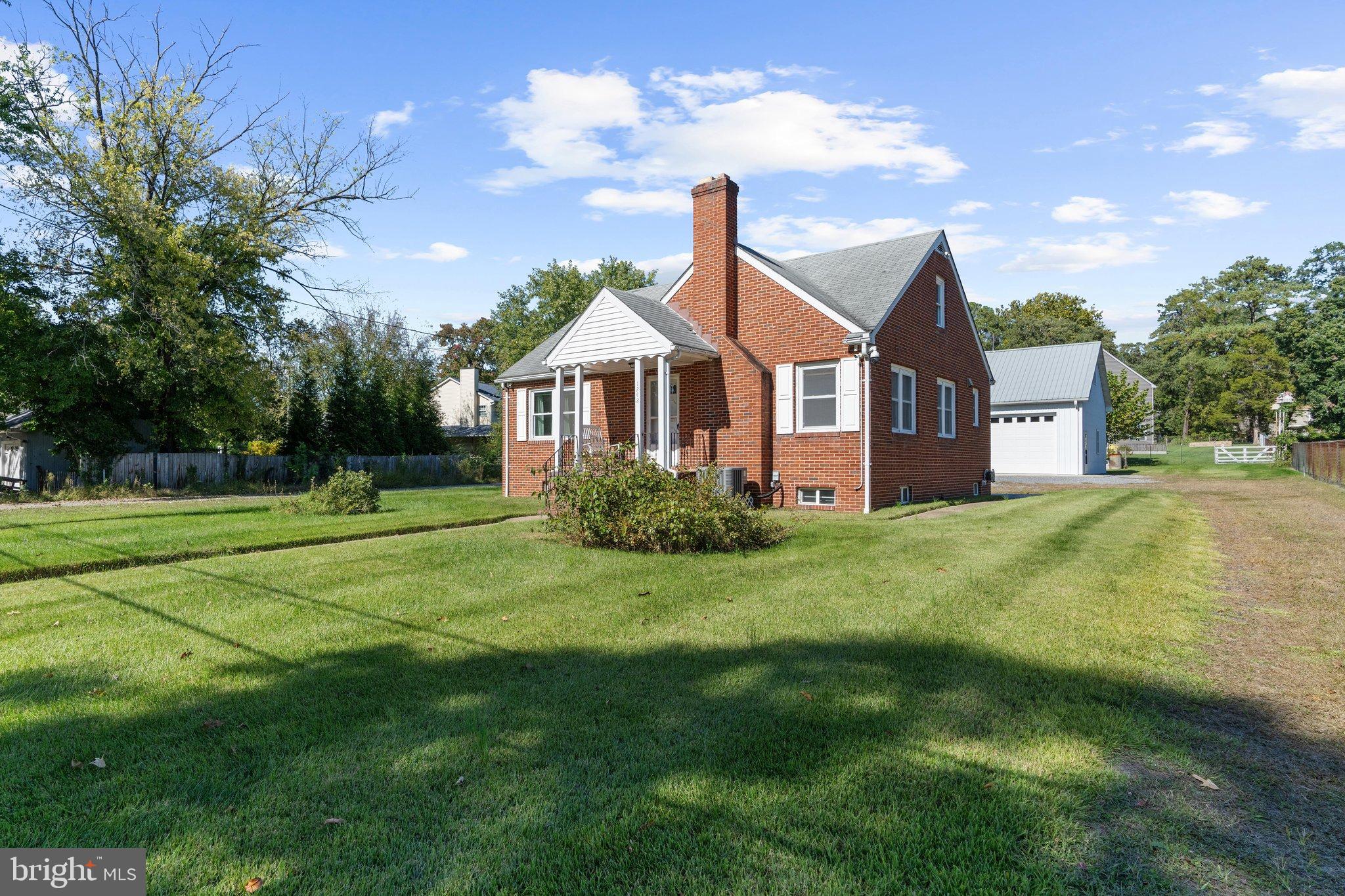 1242 DELMONT ROAD