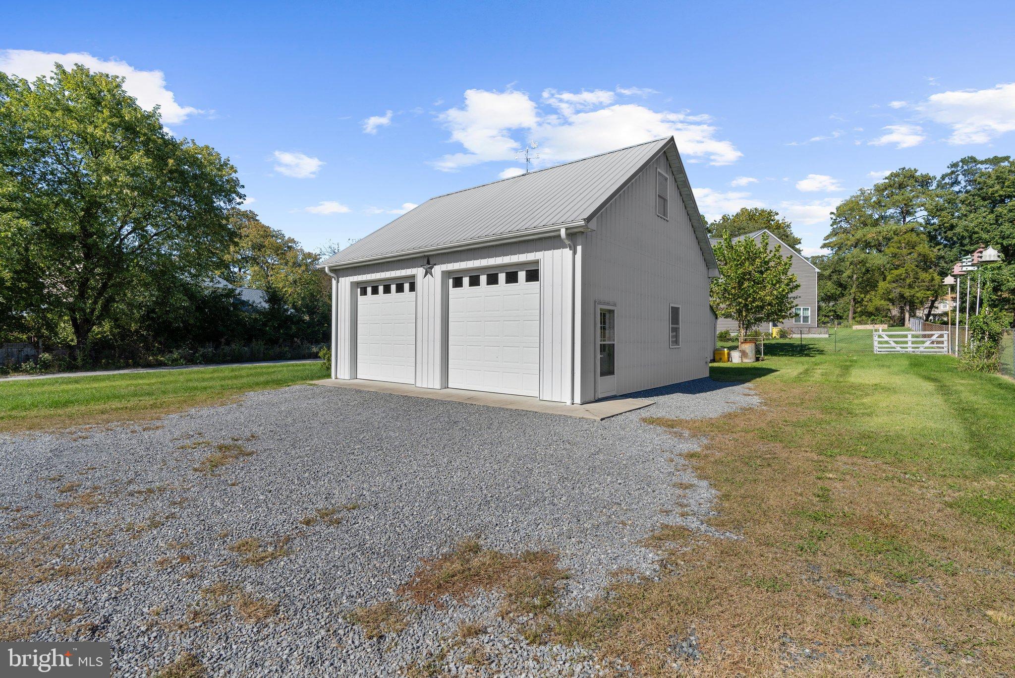 1242 DELMONT ROAD
