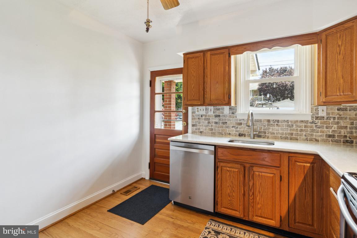 HARBOR VIEW - Residential