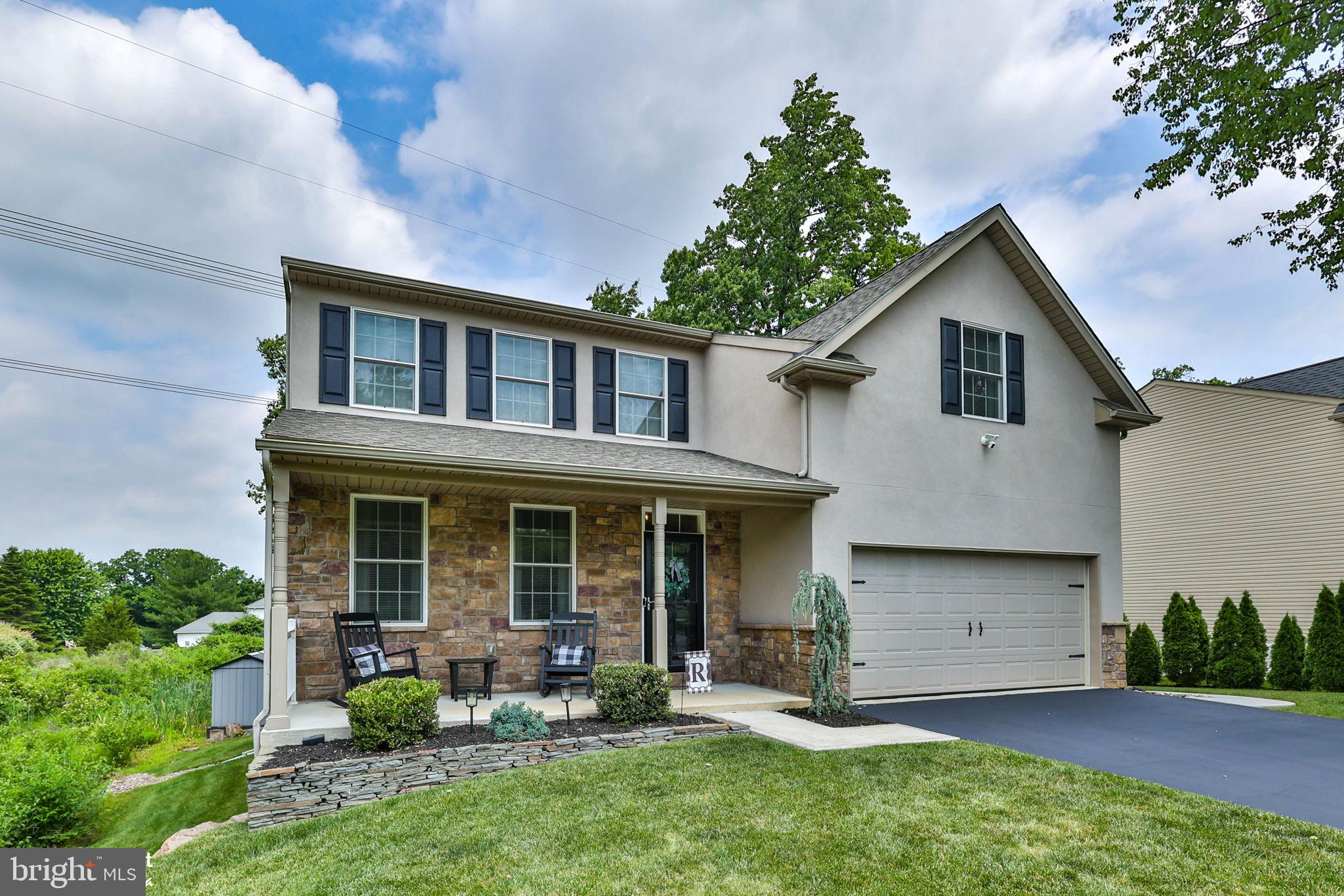 5543 REID LANE