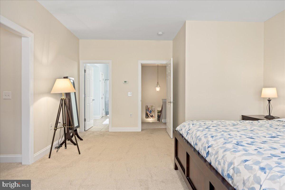 THE GLEN AT CROSS KEYS - Residential