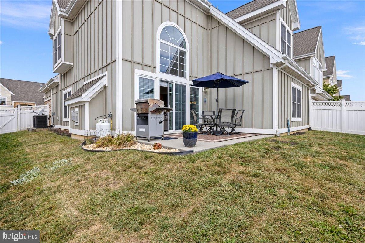 THE GLEN AT CROSS KEYS - Residential