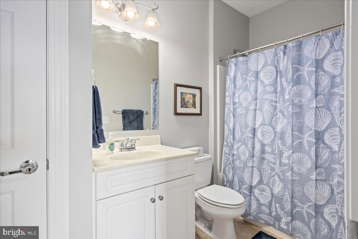 THE GLEN AT CROSS KEYS - Residential