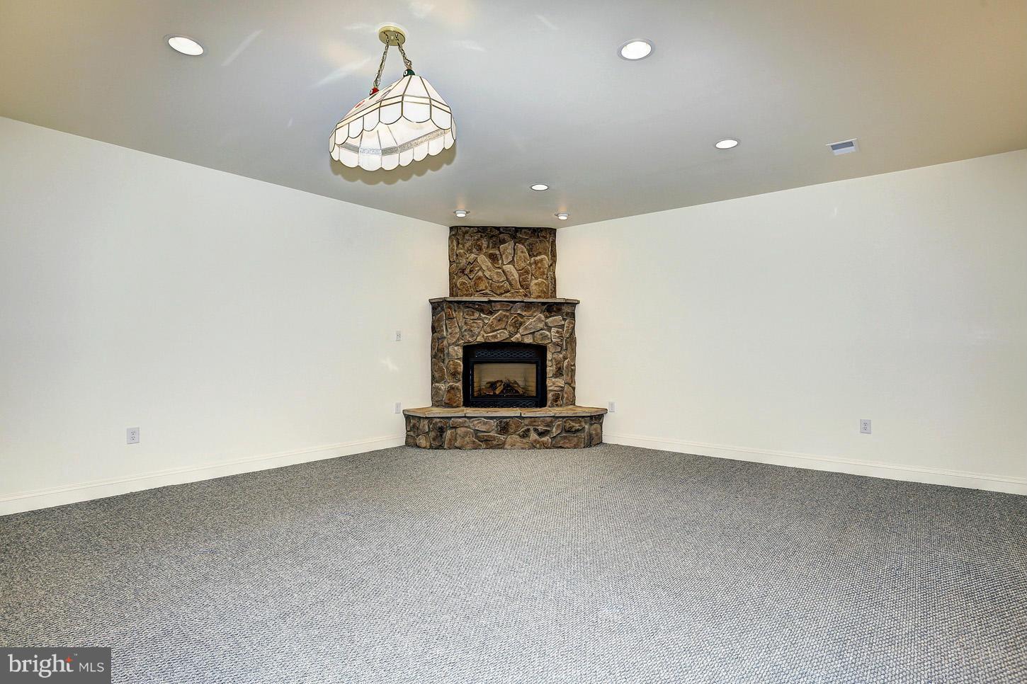 STALLINGS - Residential